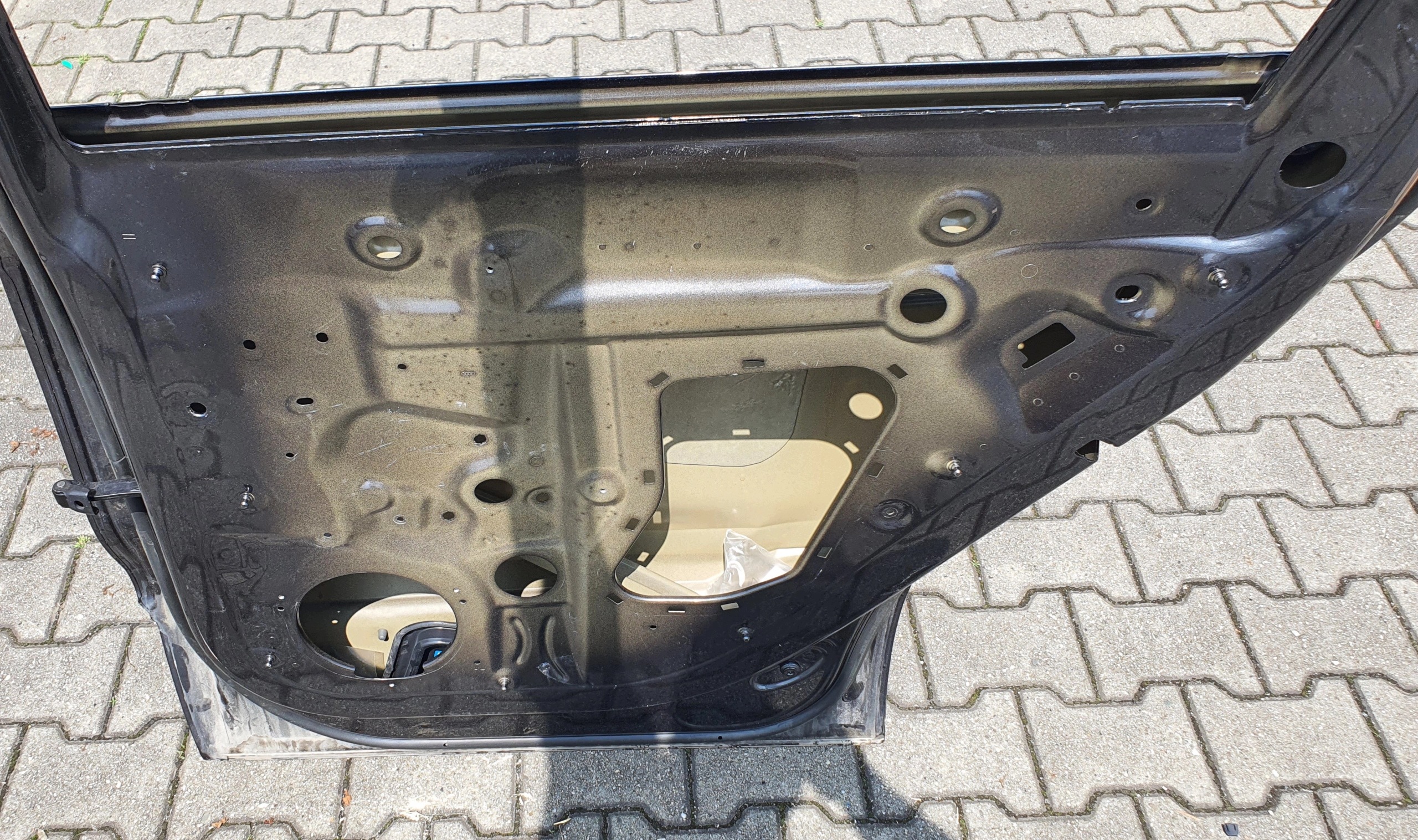 AUDI Q8 E-TRON 4KE E-TRON door rear part right rear. right original