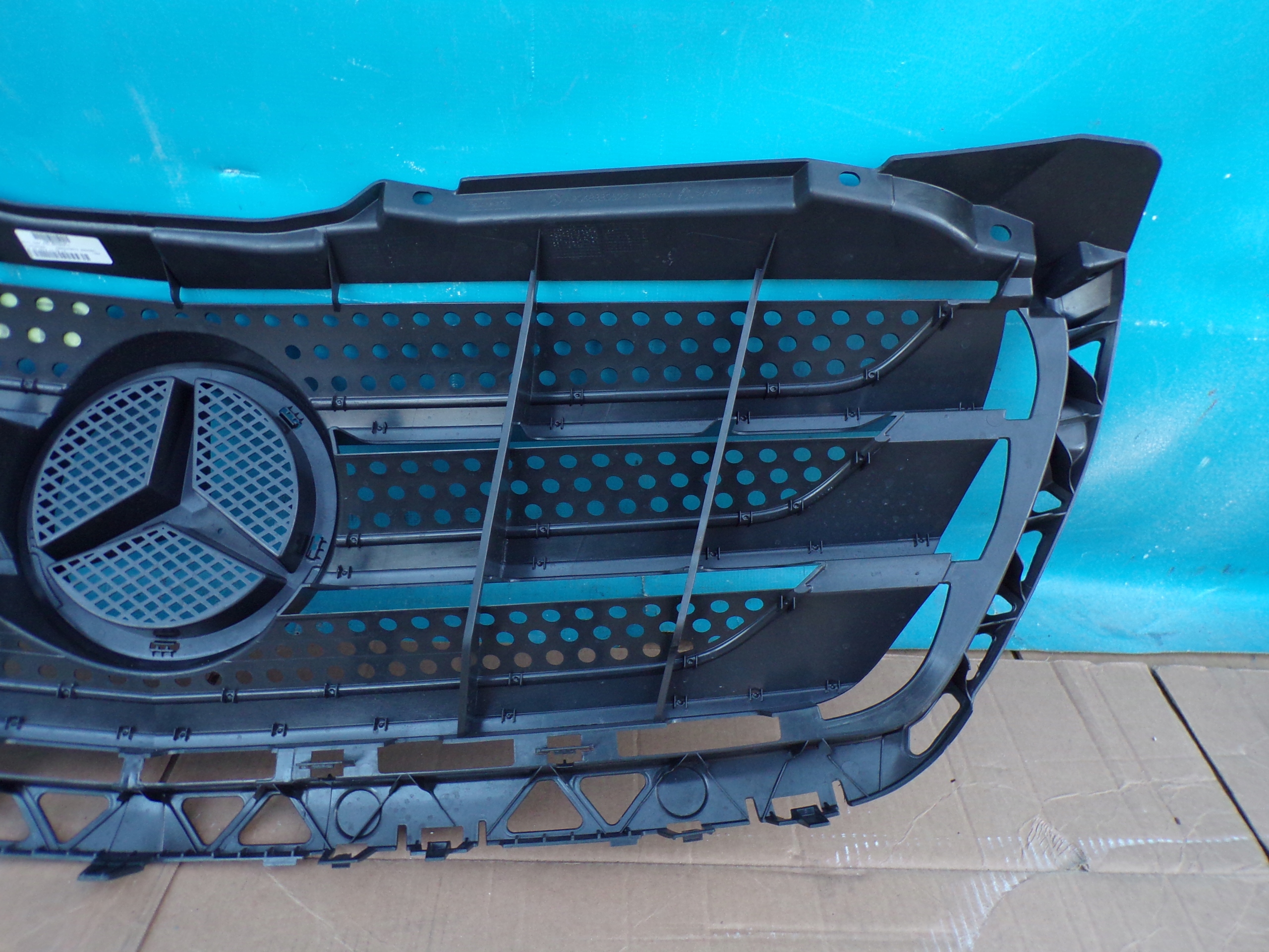 Mercedes-Benz Sprinter W910 Kühlergrill FRONTGRILL Kühlergitter A9068880523 - Thumbnail 6