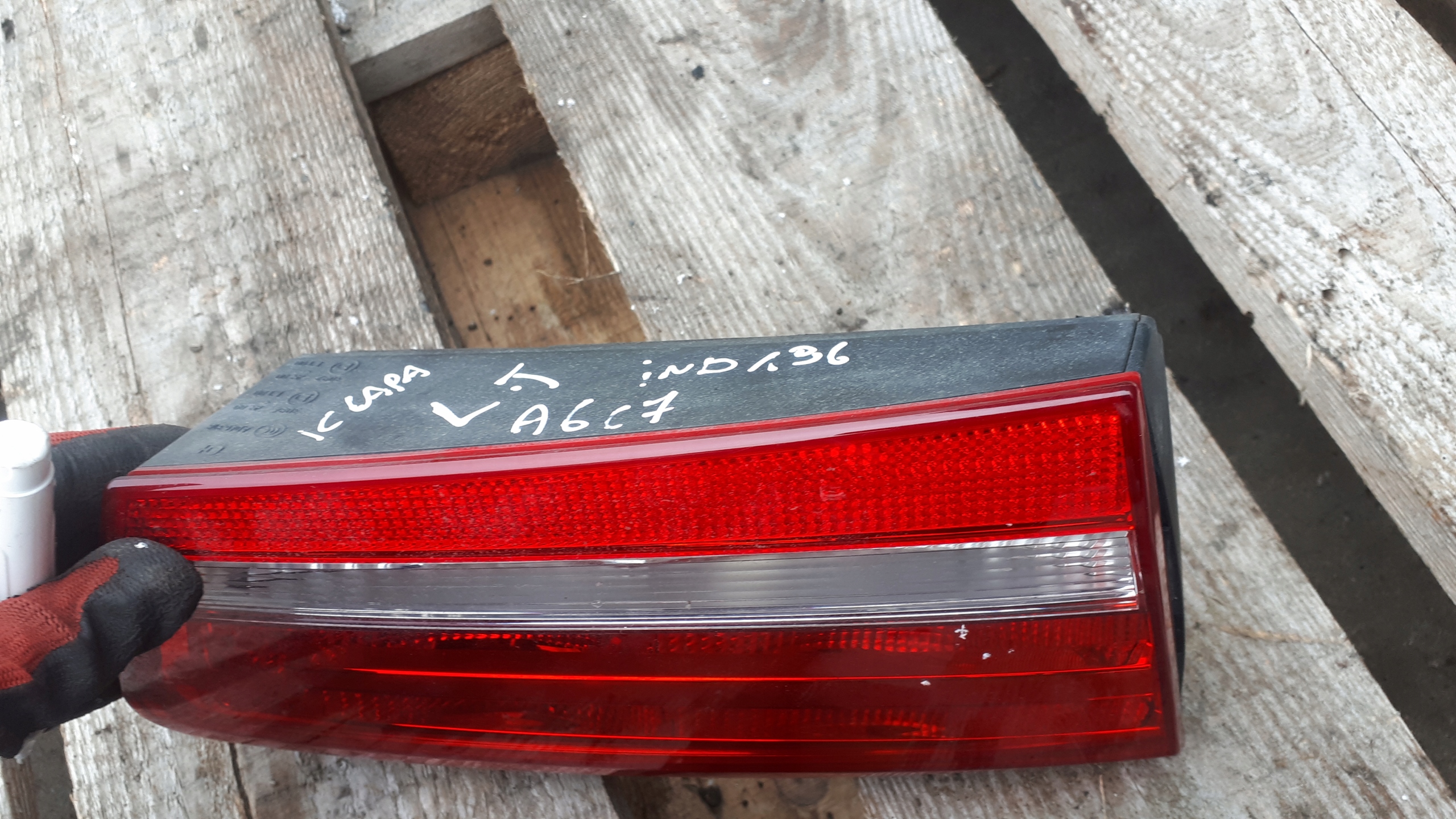 A6 C7 4G light left left rear part to the bonnet KOMBI