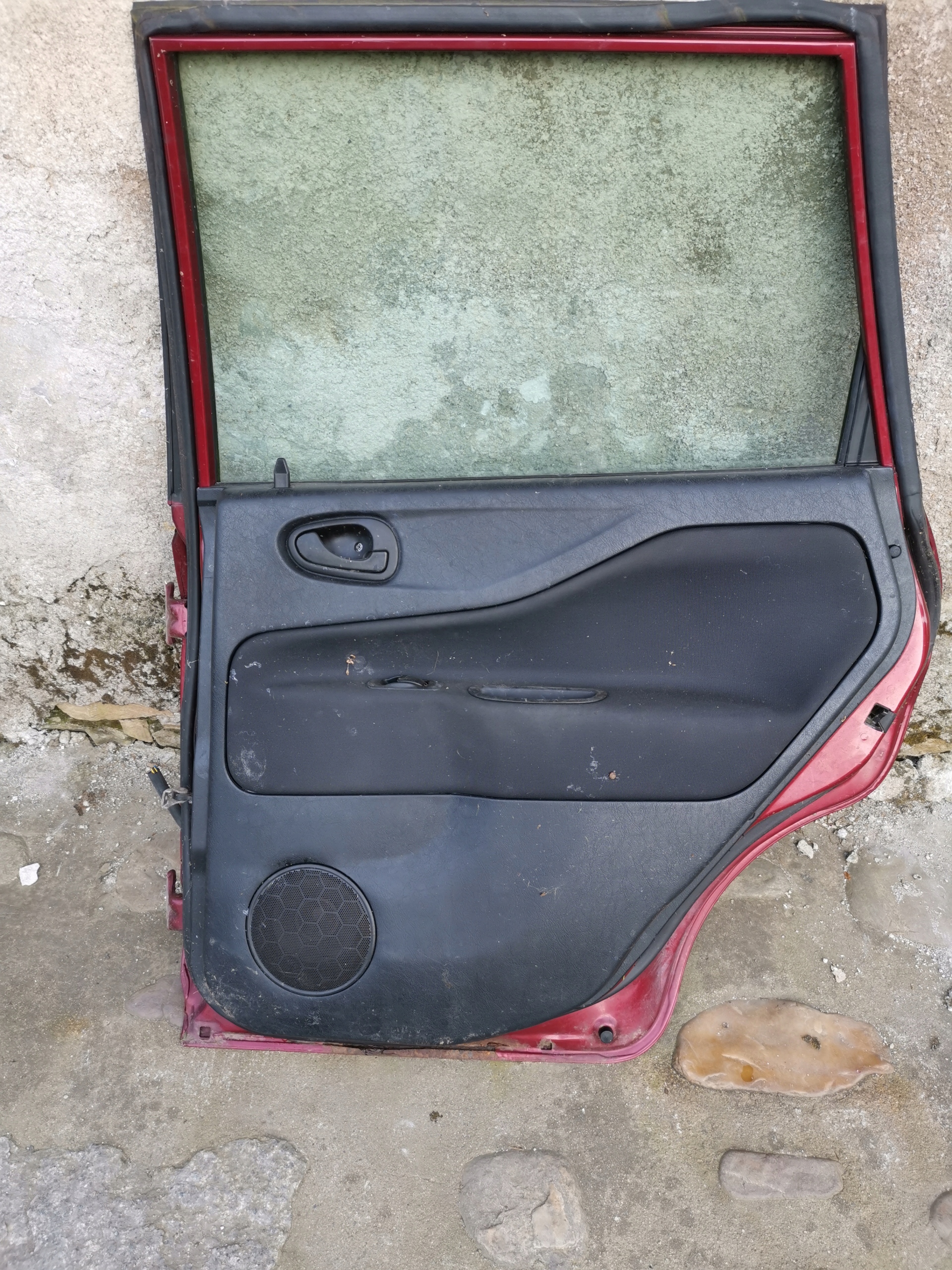 door right rear. rear part MITSUBISHI SPACE STAR and 1