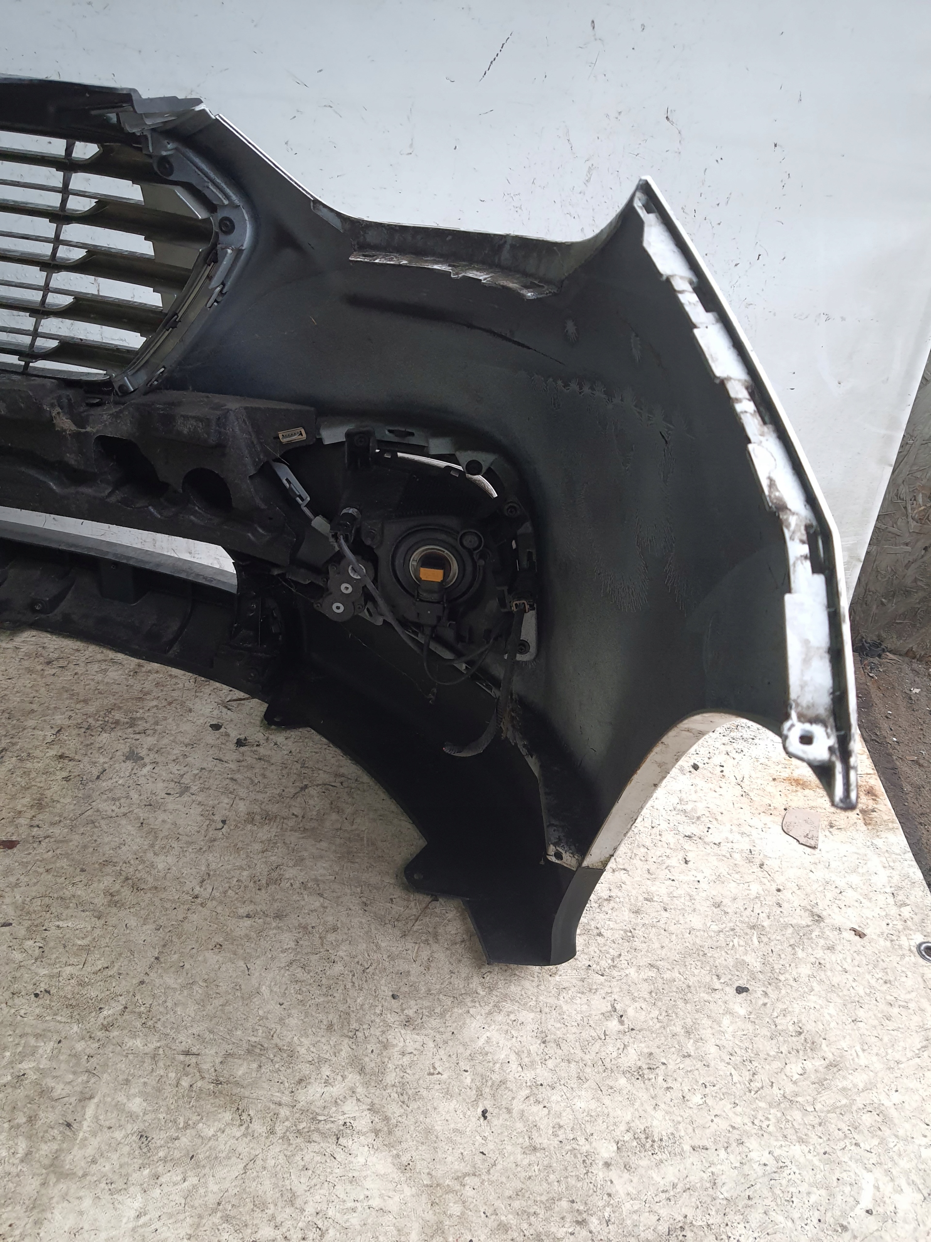 HYUNDAI IX35 13-18 bumper FUEL CELL