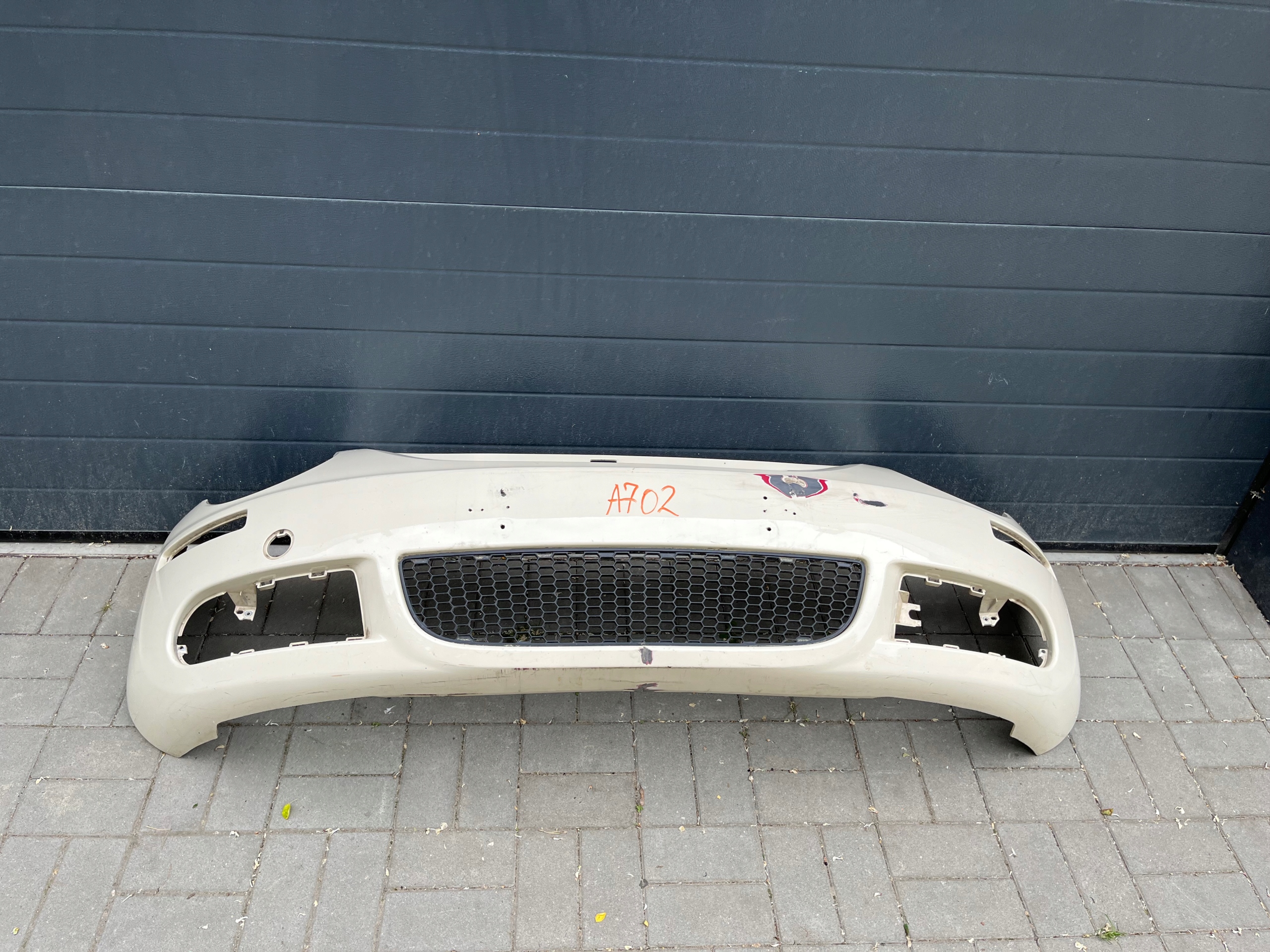 Vw New Beetle 05- Lift bumper front front