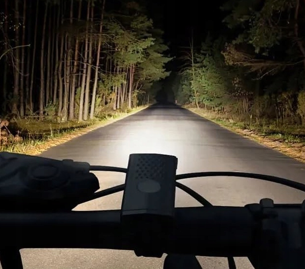 LAMPKA ROWEROWA LED ZESTAW TYŁ PRZÓD USB NA ROWER OŚWIETLENIE ROWEROWE Źródło światła dioda LED