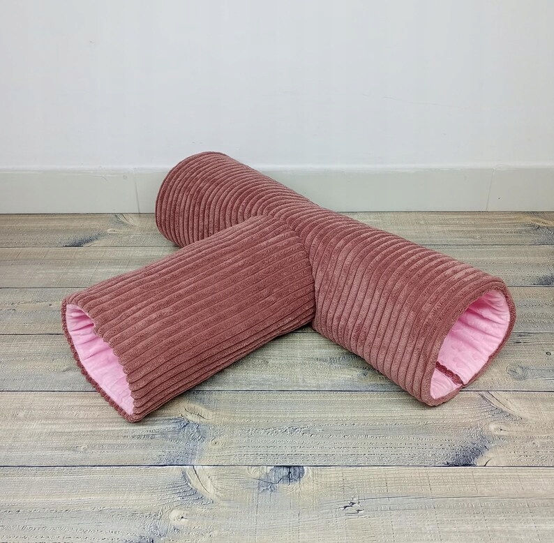 Levně Útulný tunel se 3 vchody pro morčata, činčily a králíky.