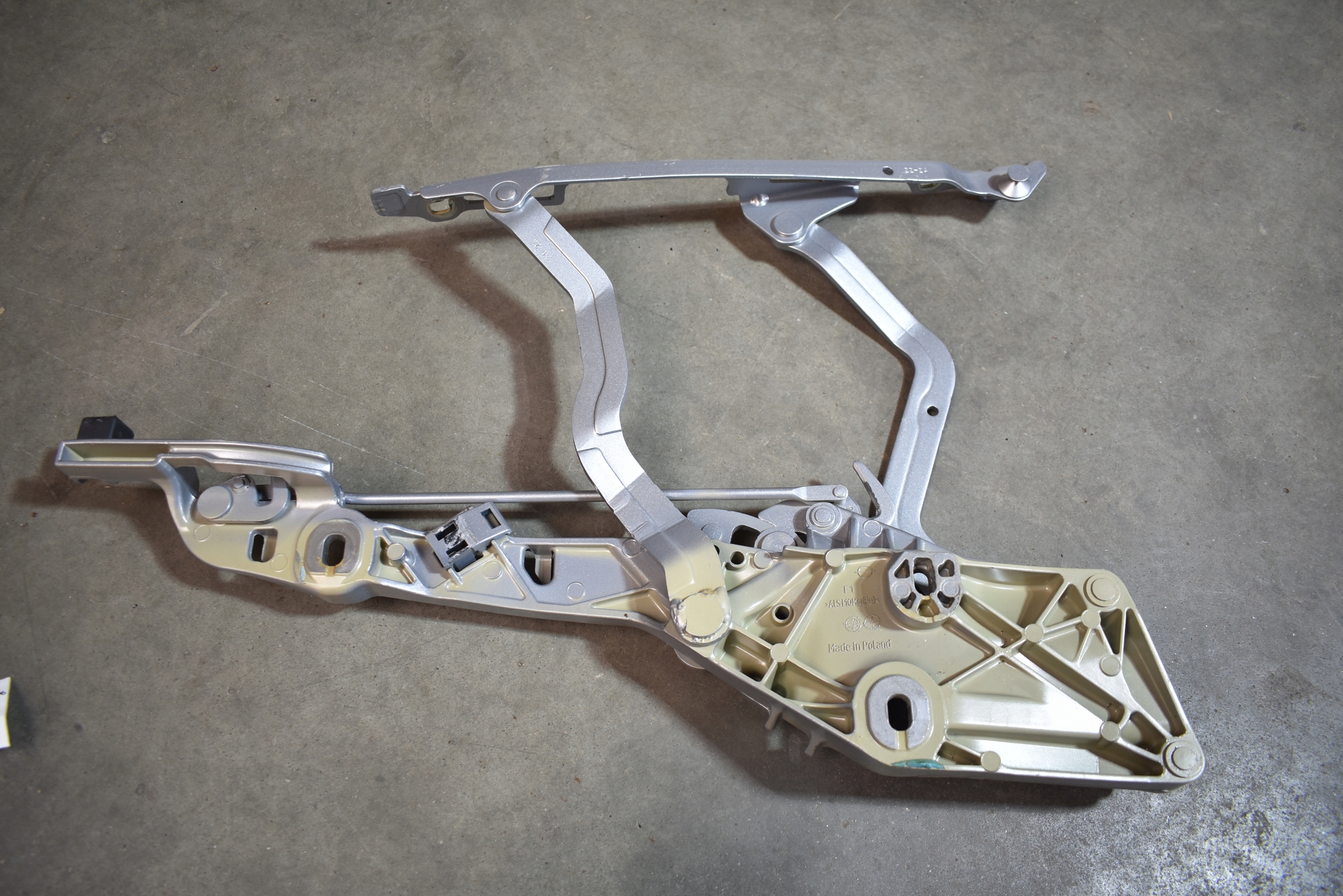 IDEALNY hinge left roofs CABRIO PORSCHE 992 1