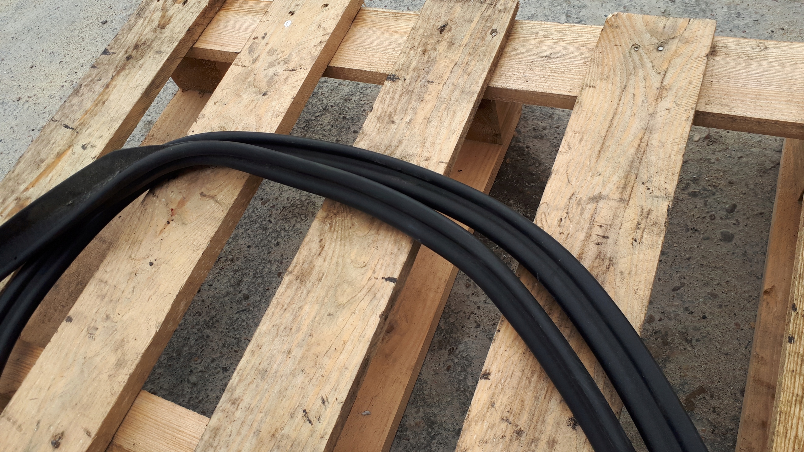 A6 C7 4G gasket bonnet boot rear part sedan