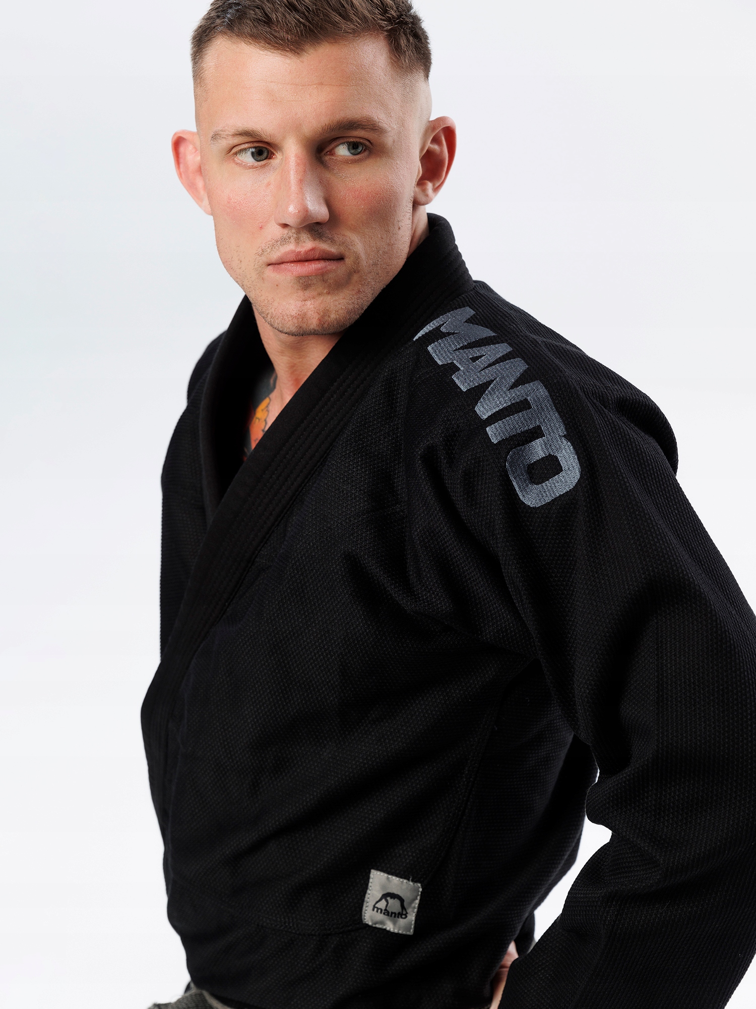 MANTO Kimono Gi BJJ model X5 blackout czarne - rozm. A2L Rozmiar A2L