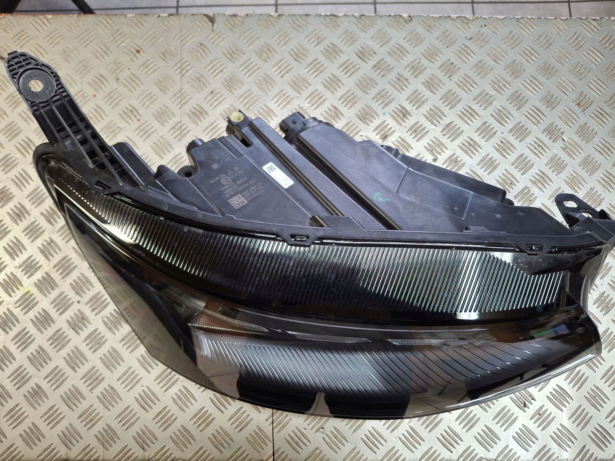 light right front FULL LED VW T7 TRANSPORTER 2024R-> 7T1