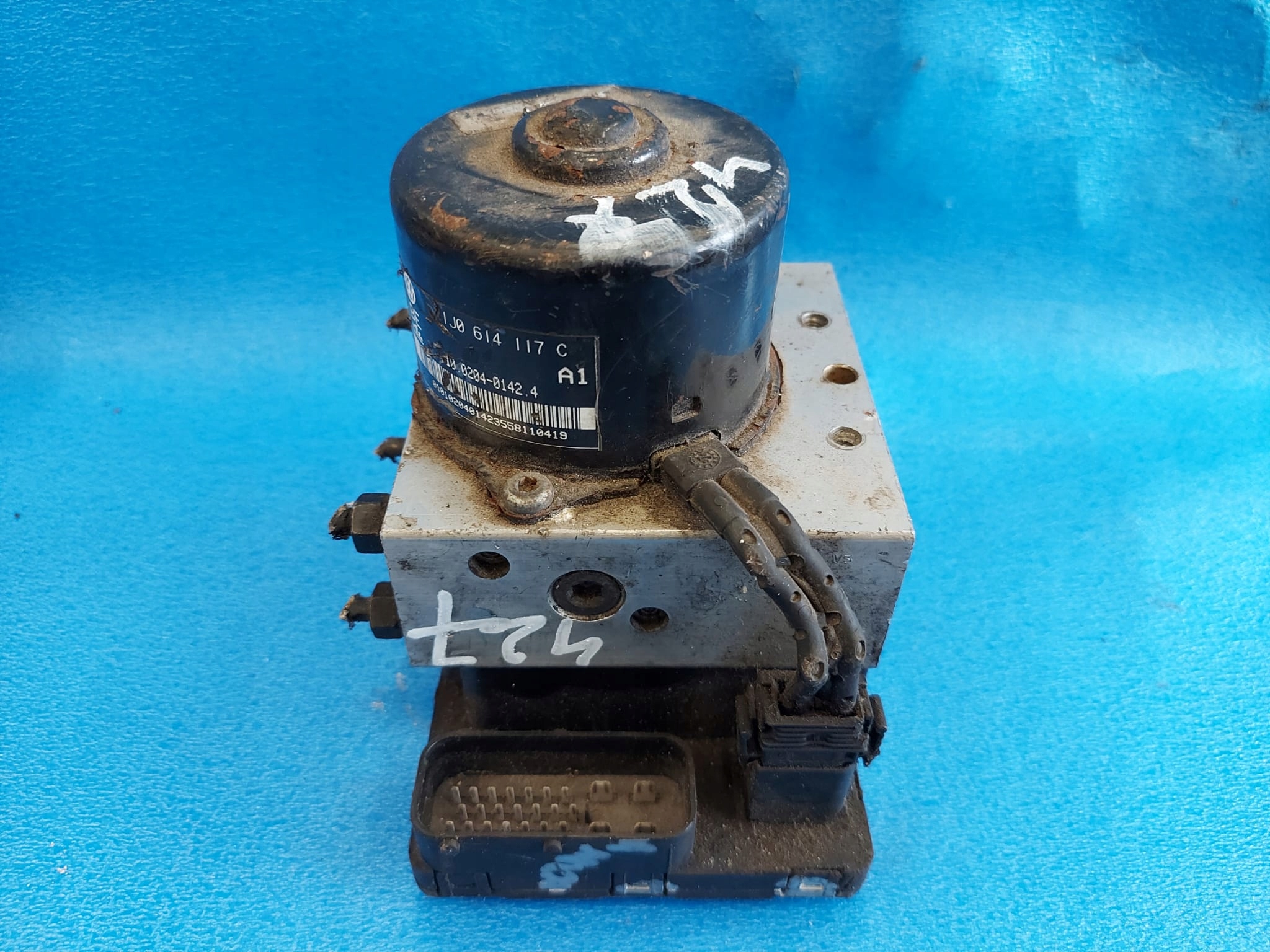 Pompa ABS VOLKSWAGEN GOLF IV 1J0 907 379G