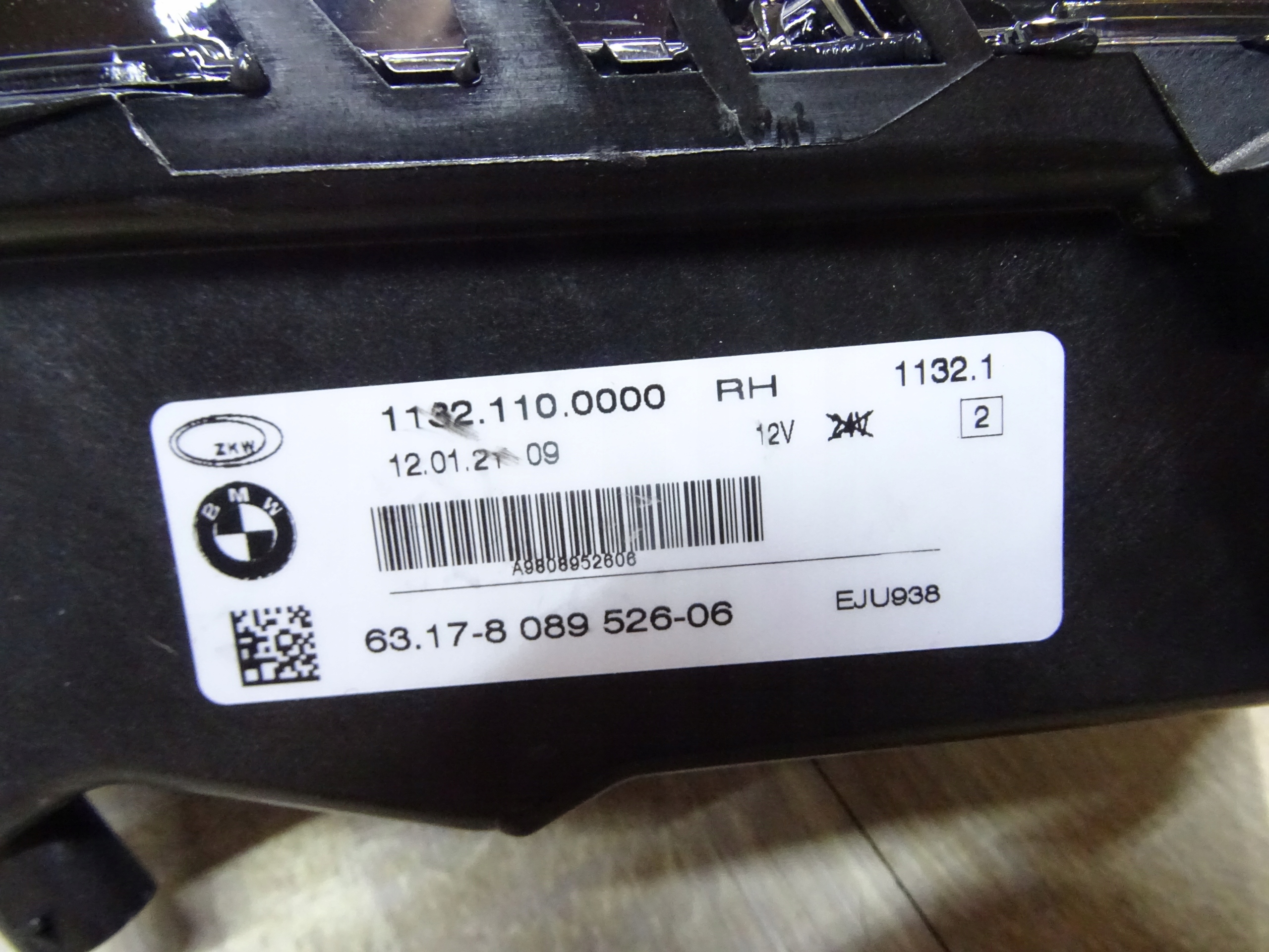 BMW G20 330e HALOGEN PRAWY PRZÓD 1132.110.0000 Wersja Europejska