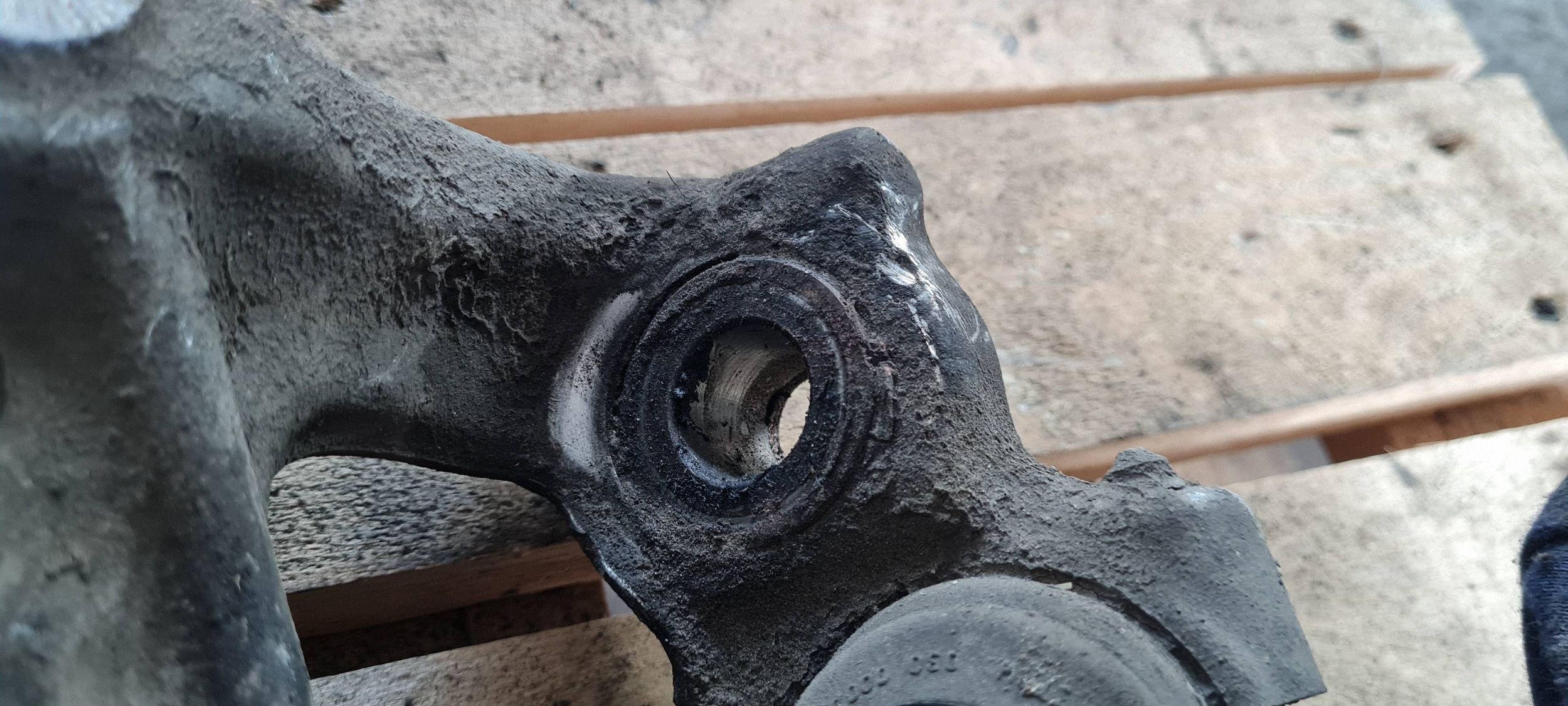 A4 B8 LIFT swing right right front front 4G0407254B A5 8T Q5 A6 C7
