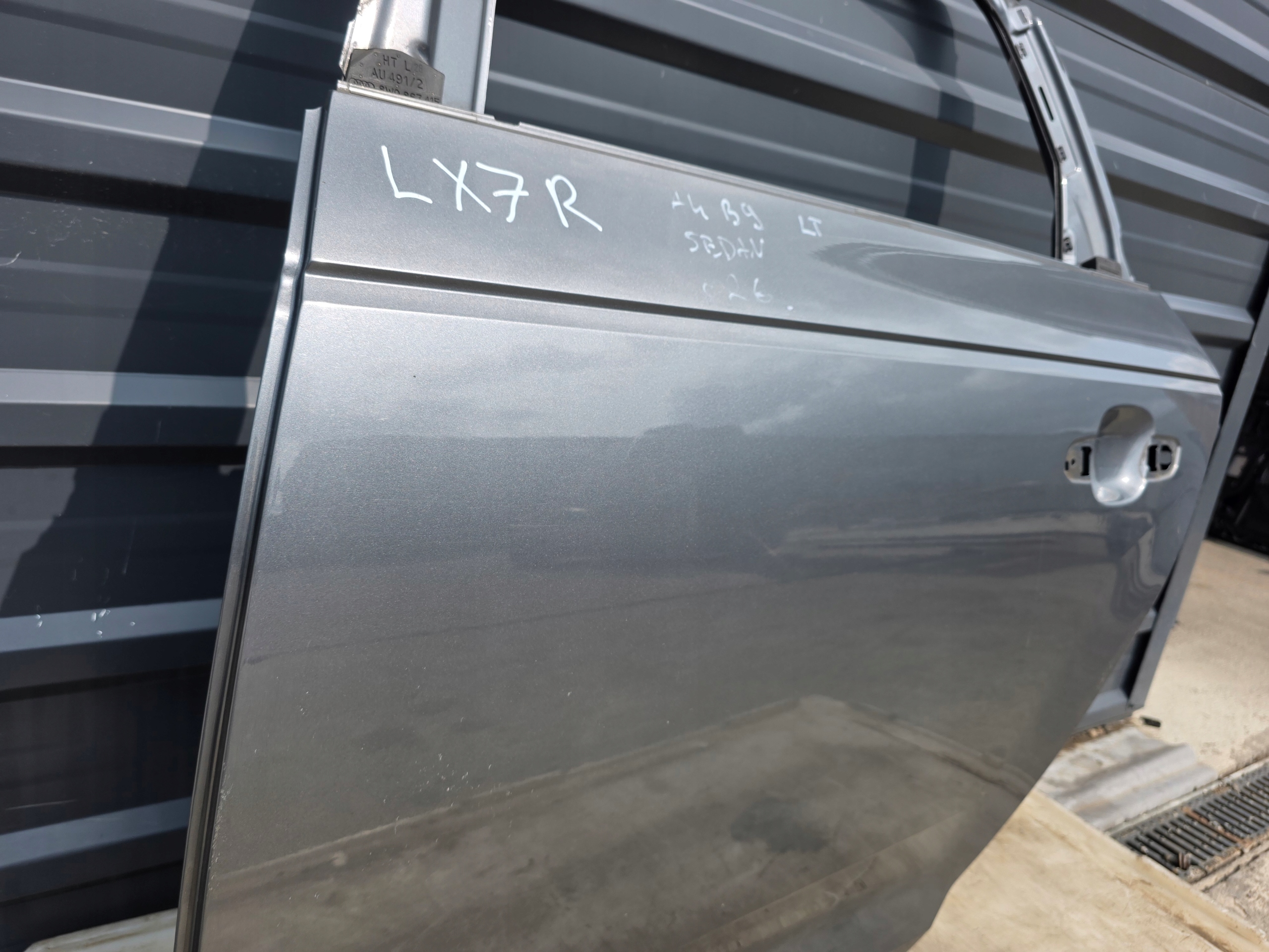Tür links heck AUDI A4 B9 LX7R Sedan 2016-2019 Original !!!