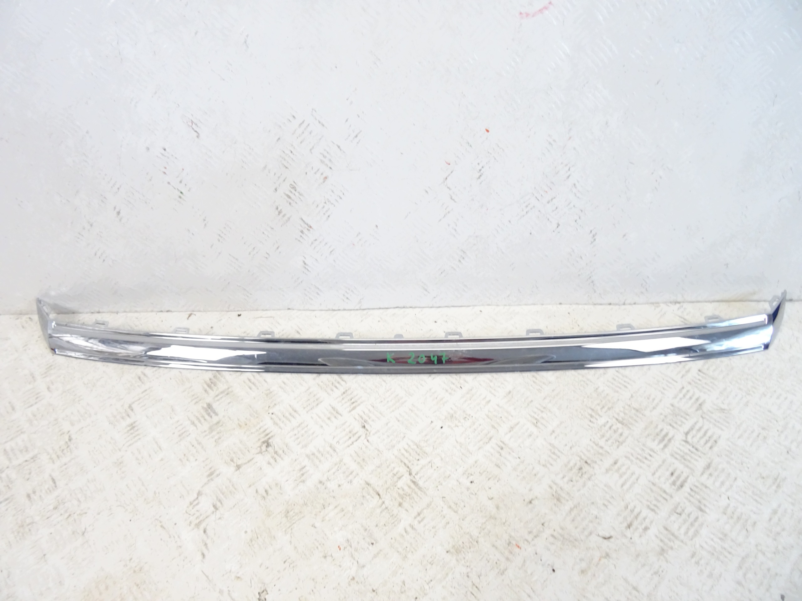 moulding CHROM GRILLA front VW CRAFTER II 7C0853767