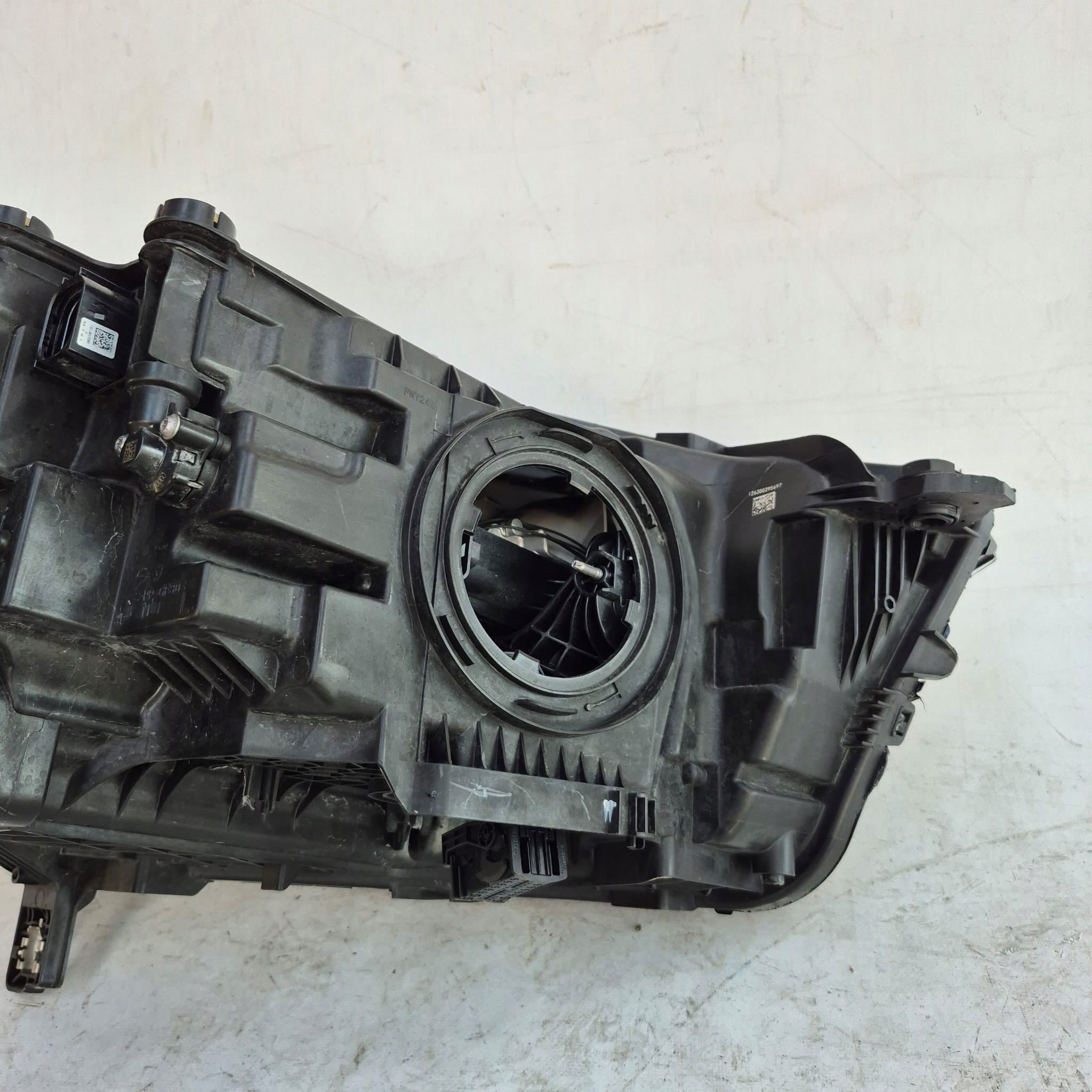 AUDI Q3 II 83A 18- light left front front FULL LED 83A941033