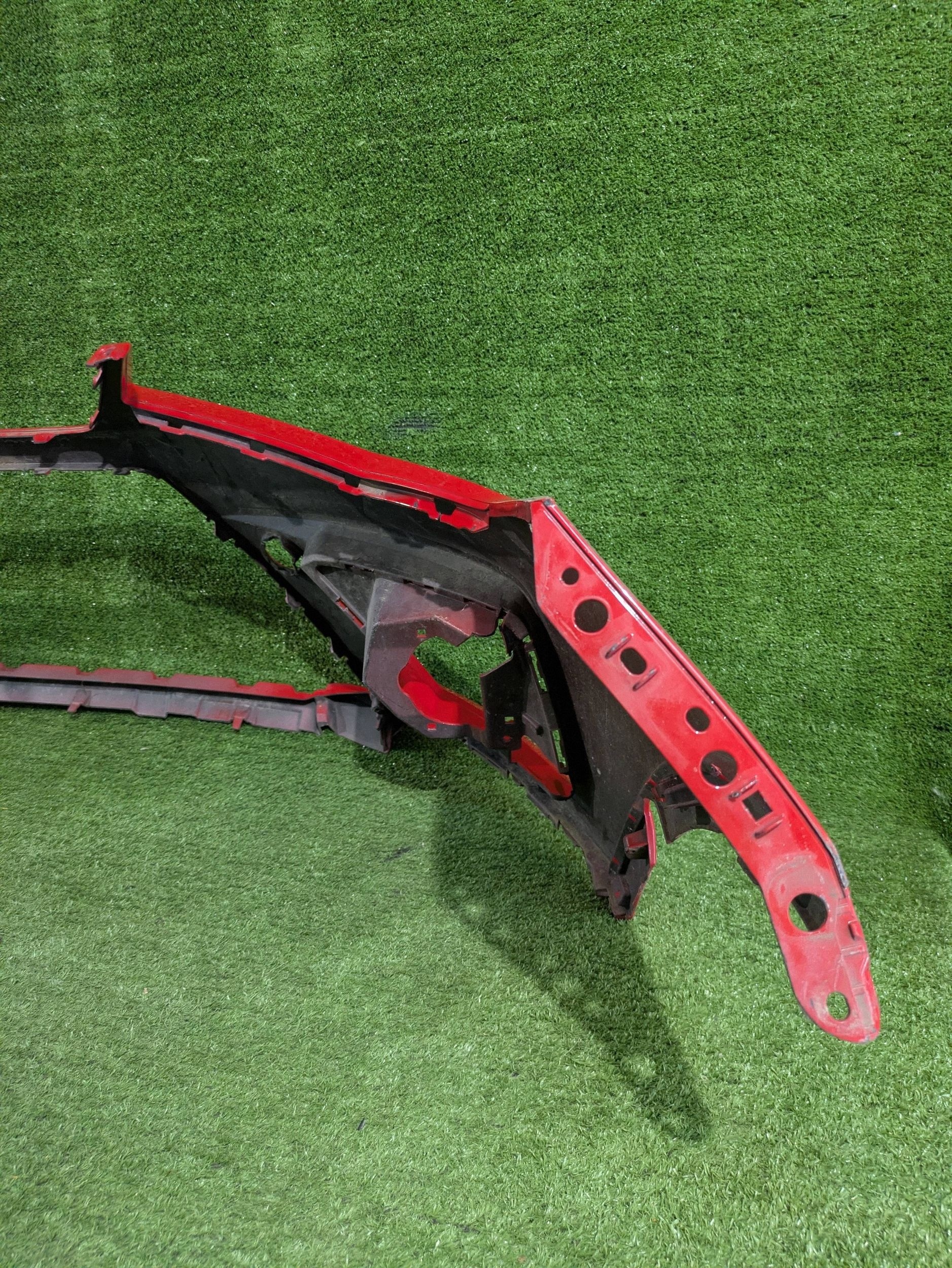 front bumper front SEAT ARONA 6F9 NR.Z9328