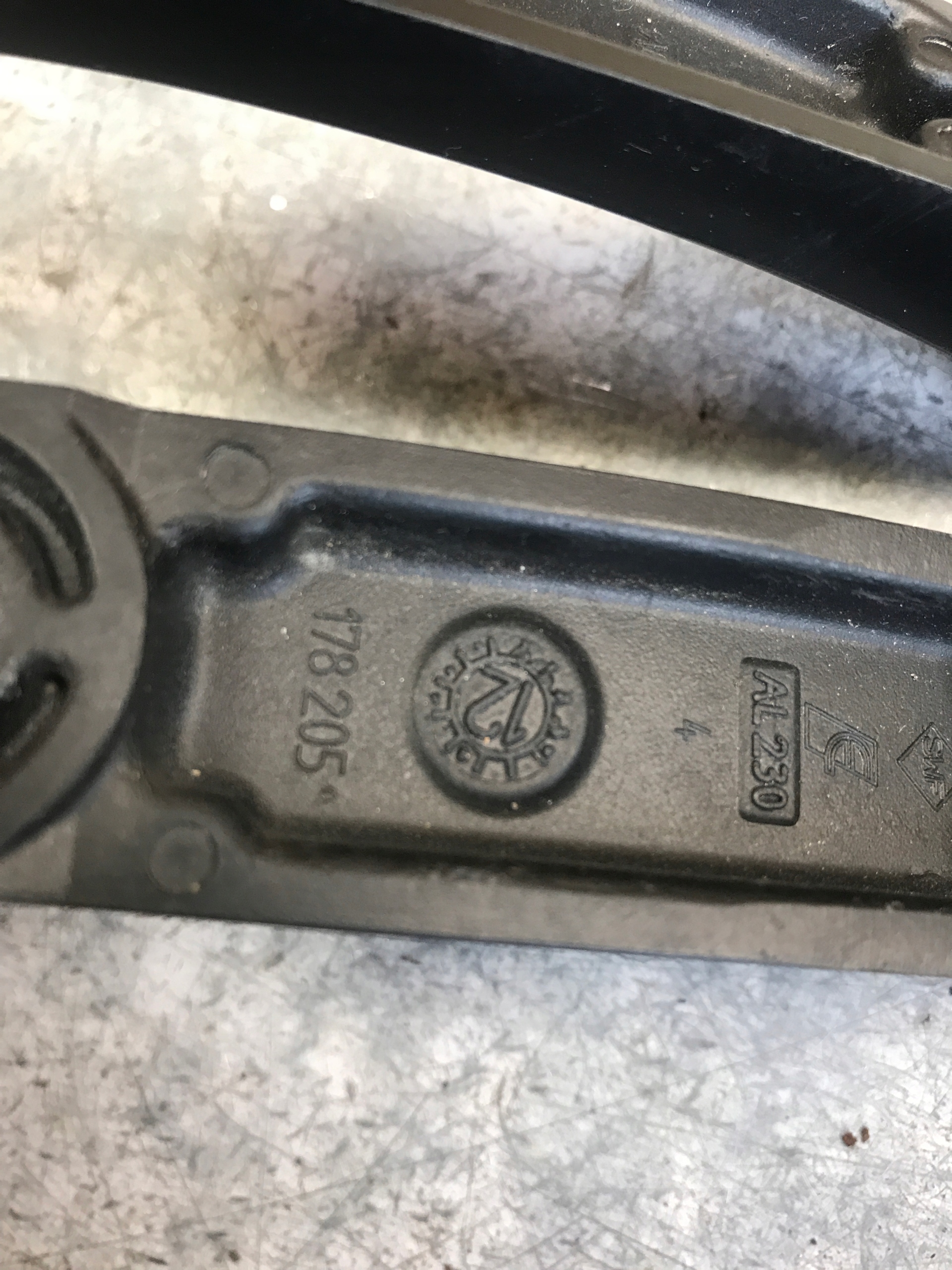 Bracci tergicristallo VW TIGUAN 5N1955409 5N1955410