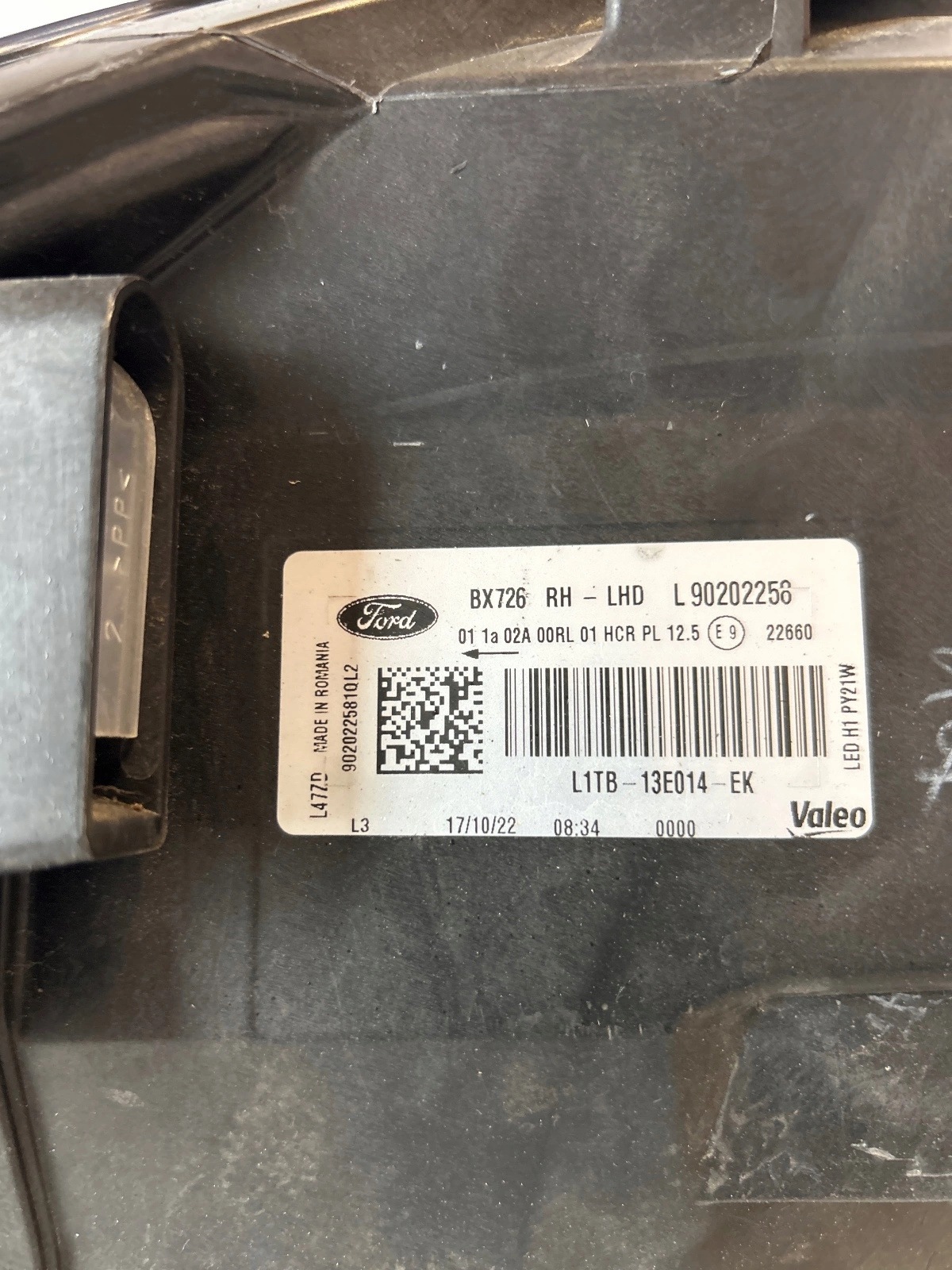 light front front right Ford Puma MK2 Full Led EU