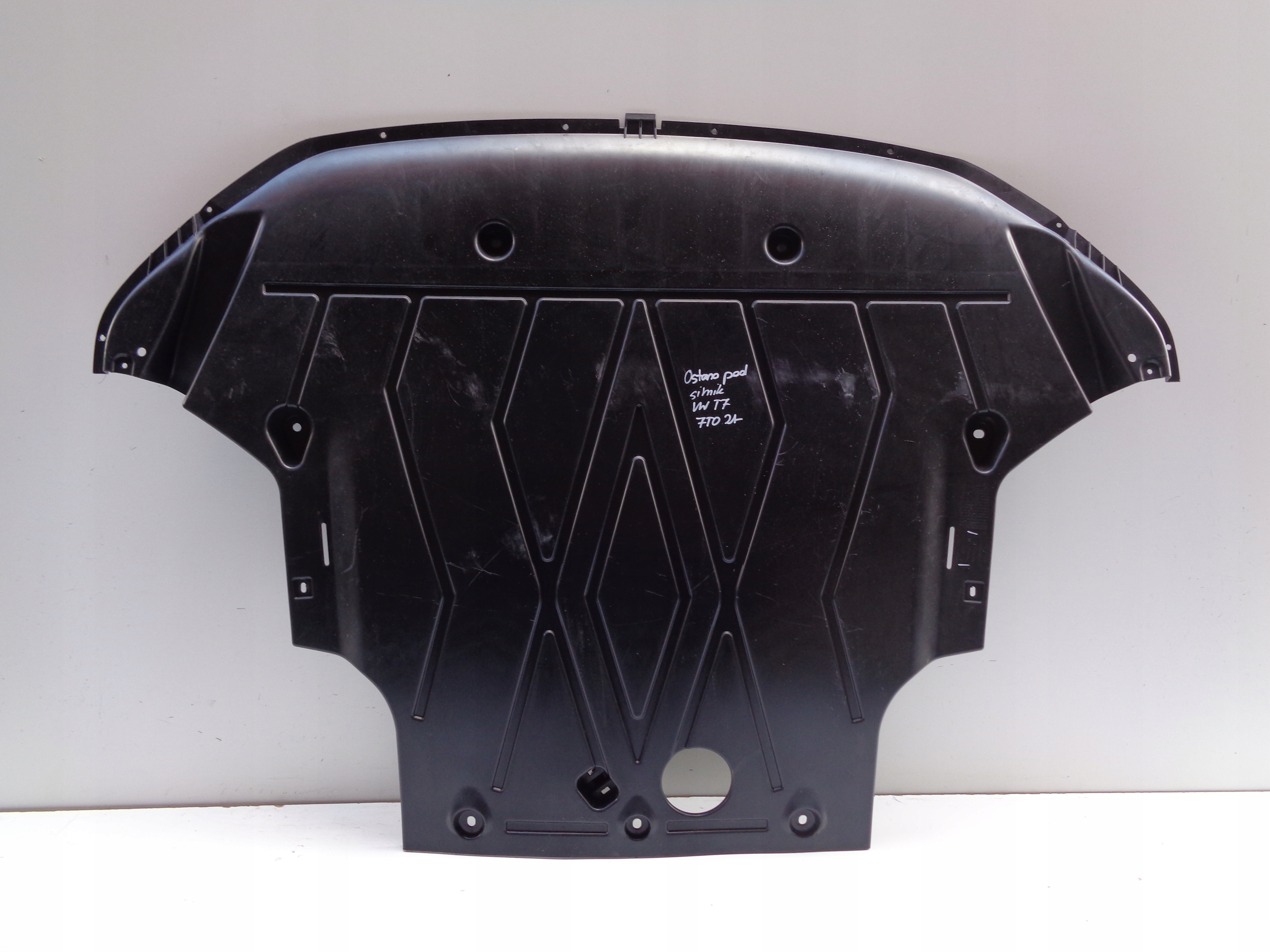 cover below engine VW T7 7T 7T0 21