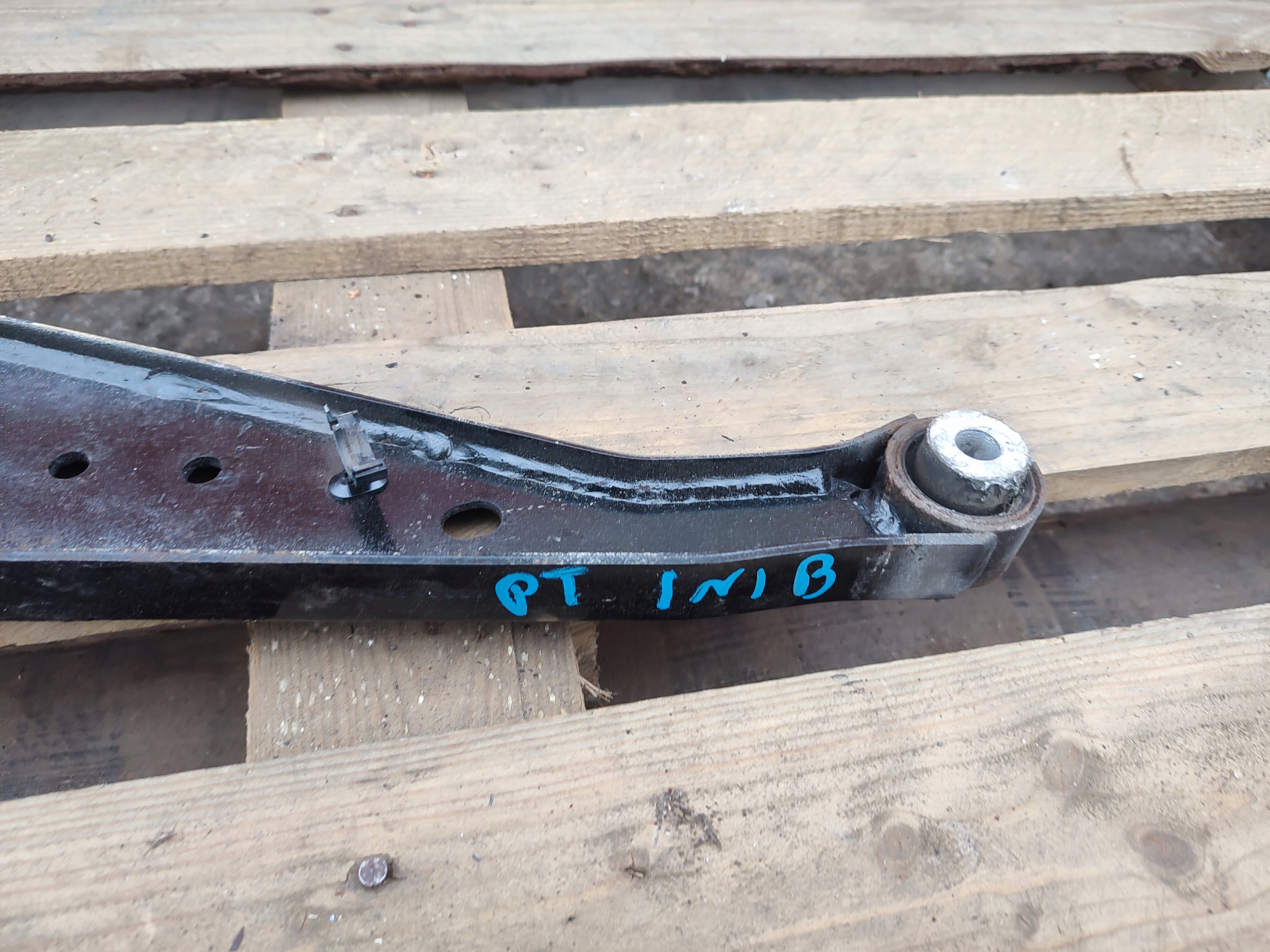 arm right rear part right rear Opel Insignia B