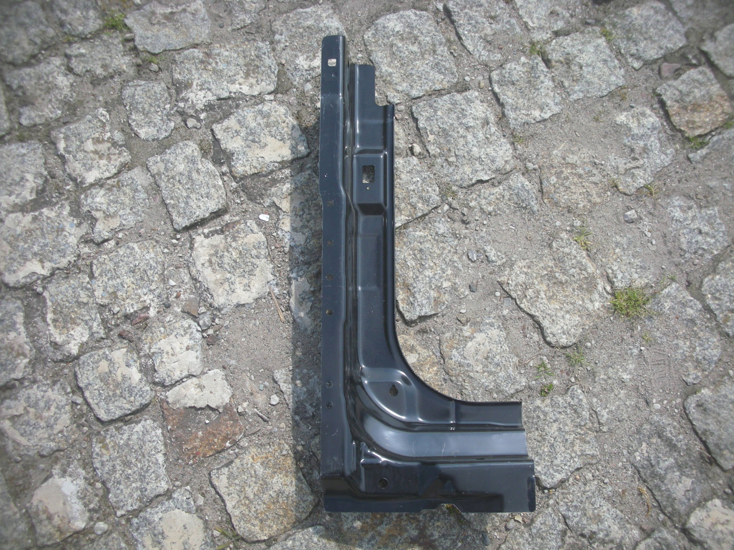 PAJERO IV 2007 20 WZMOCNIENIE BLACHA LEWY TYL