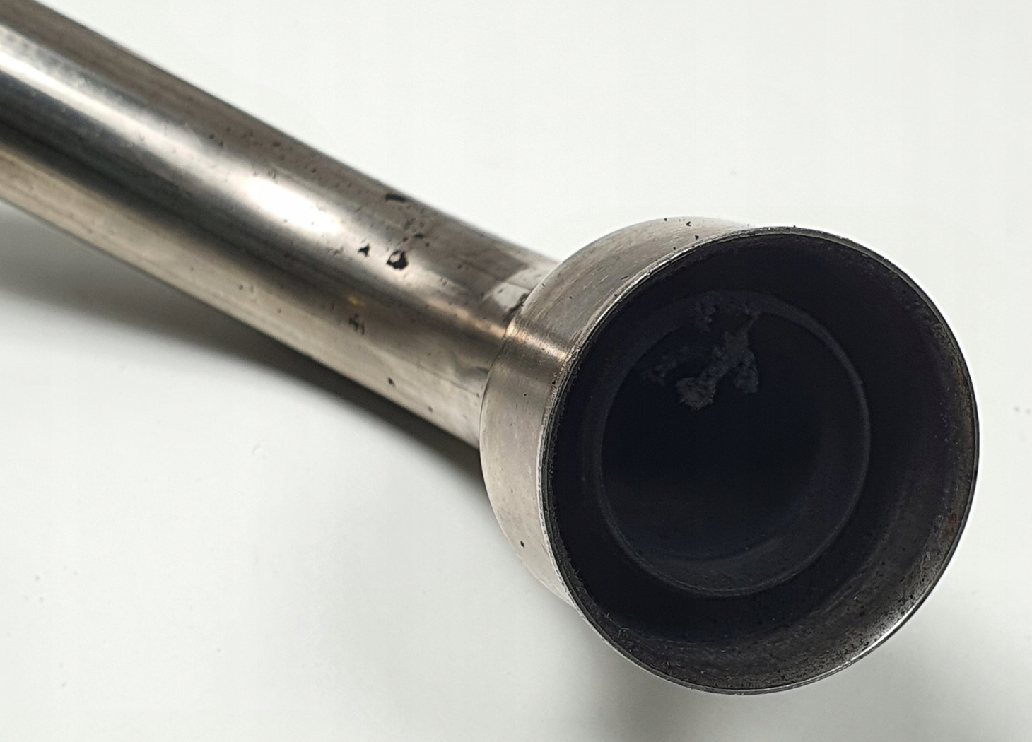 RURA RURKA EGR MERCEDES W209 3 0 V6 CDI Quality of parts according to GVO O original with the vehicle manufacturer s logo OE