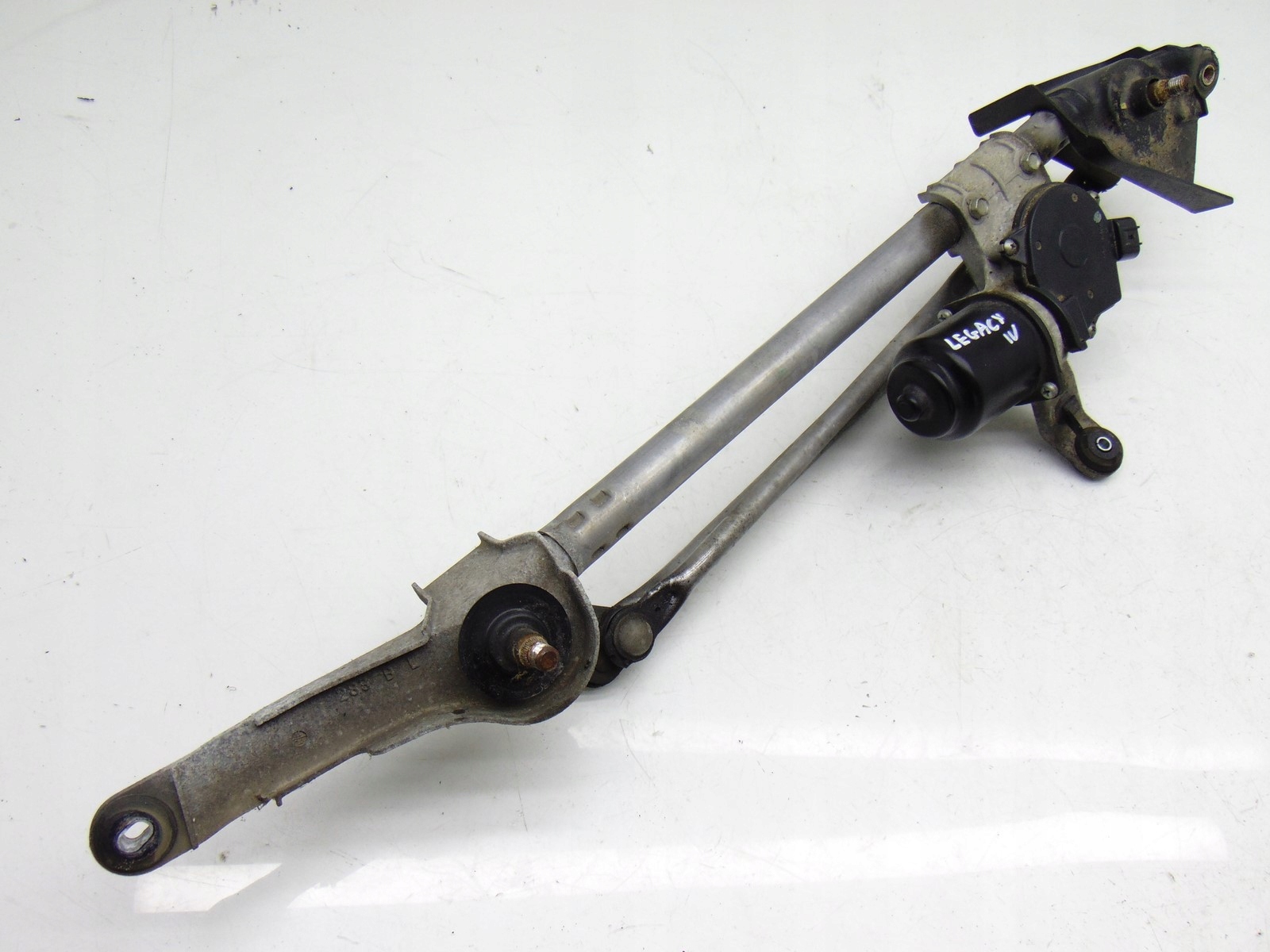 ДВИГАТЕЛЬ СТЕКЛООЧИСТИТЕЛЯ SUBARU LEGACY V EU