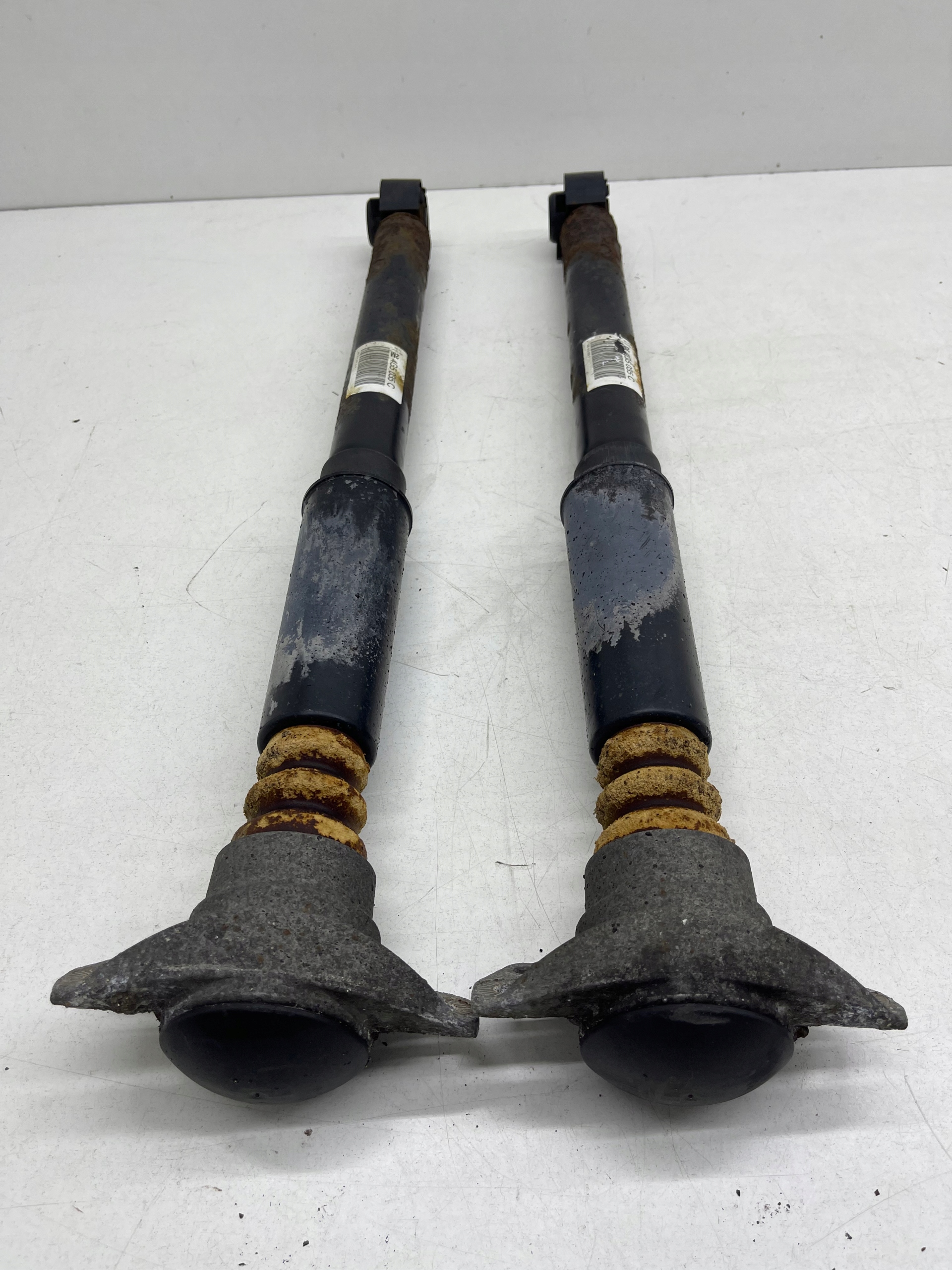 AUDI A6 C7 shock absorber left / right rear part