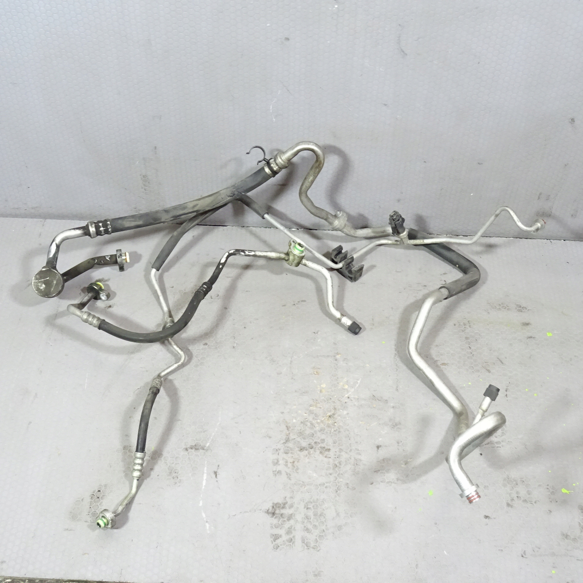 FORD S-MAX 2.0 TDCI КОНДИЦИОНЕР ТРУБКИ