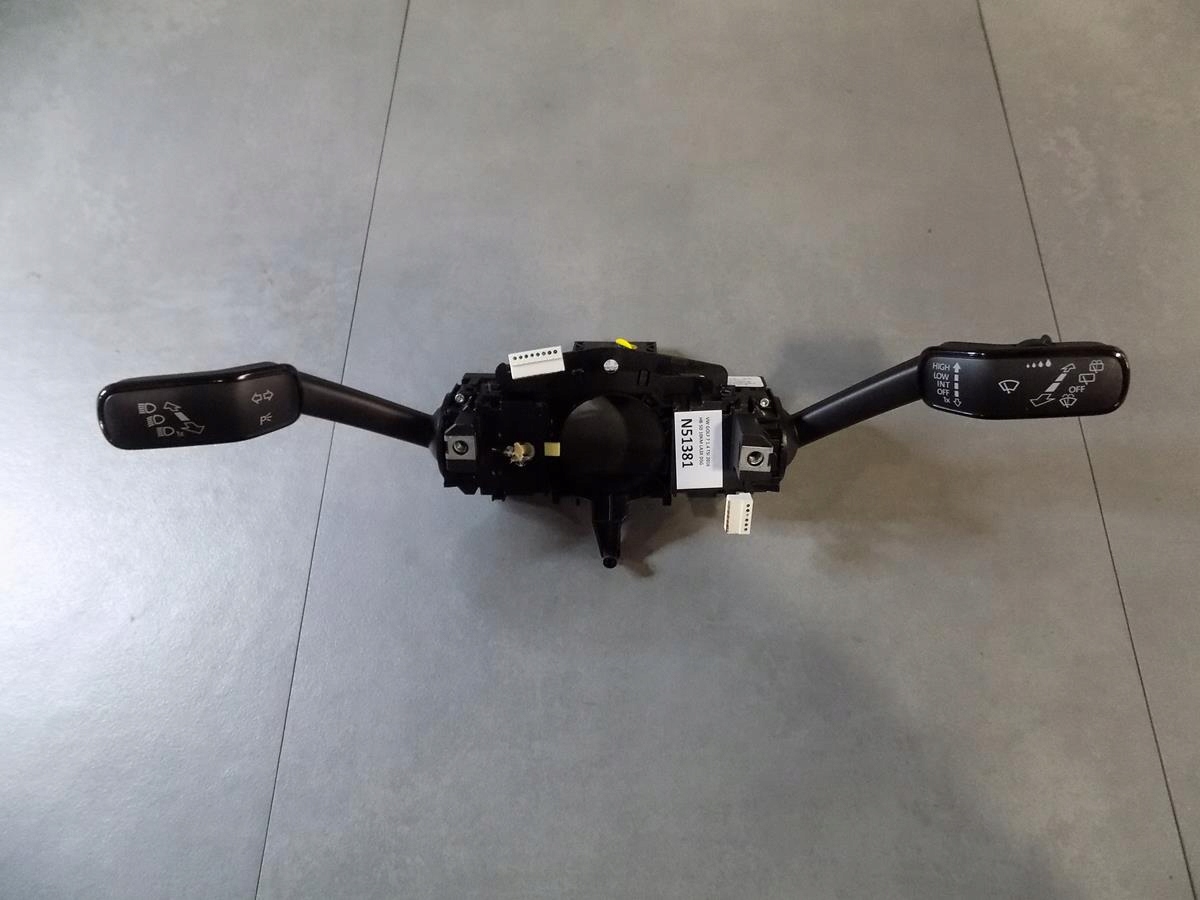 VW GOLF VII 7 steering wheel levers and controls 5q0953507HL