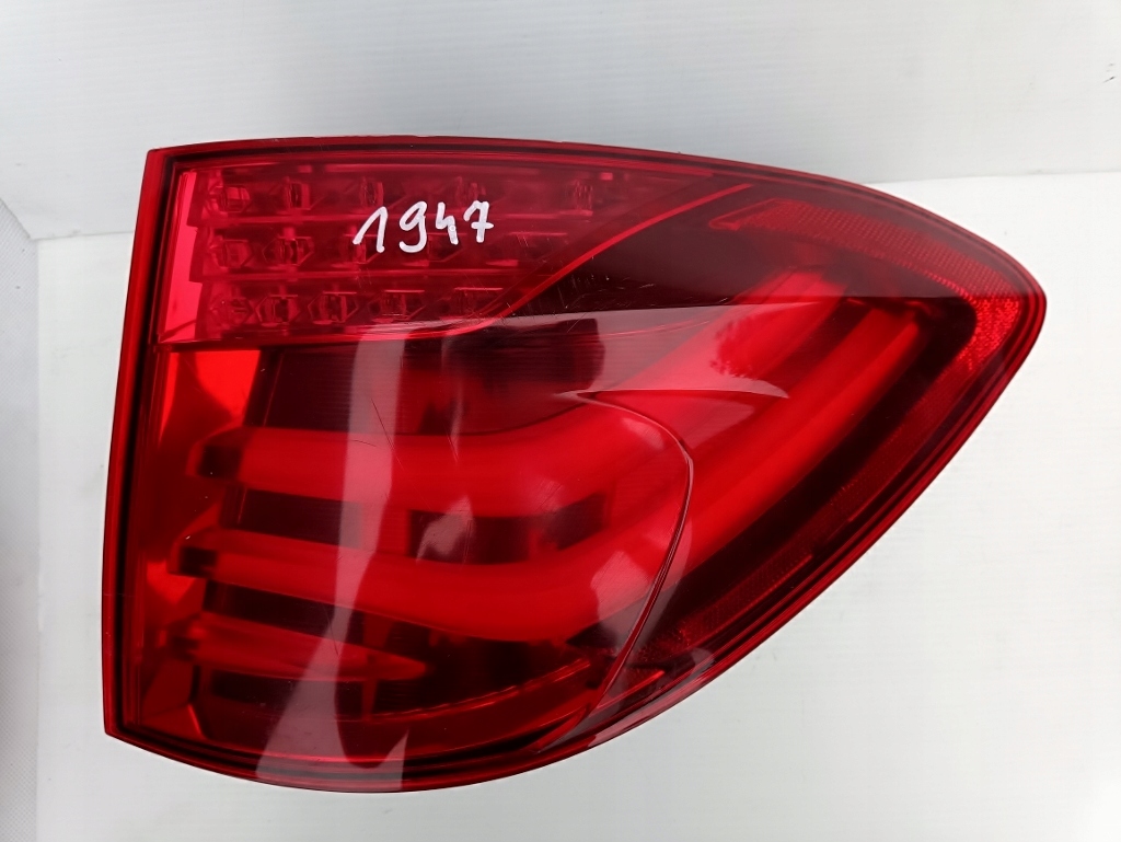 LAMPA TYŁ BŁOTNIKA PRAWA LED BMW 7 F01 F02