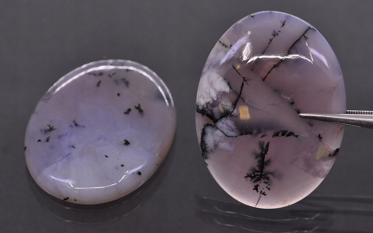 Dendritový achát kabošon ovál 40x30 mm