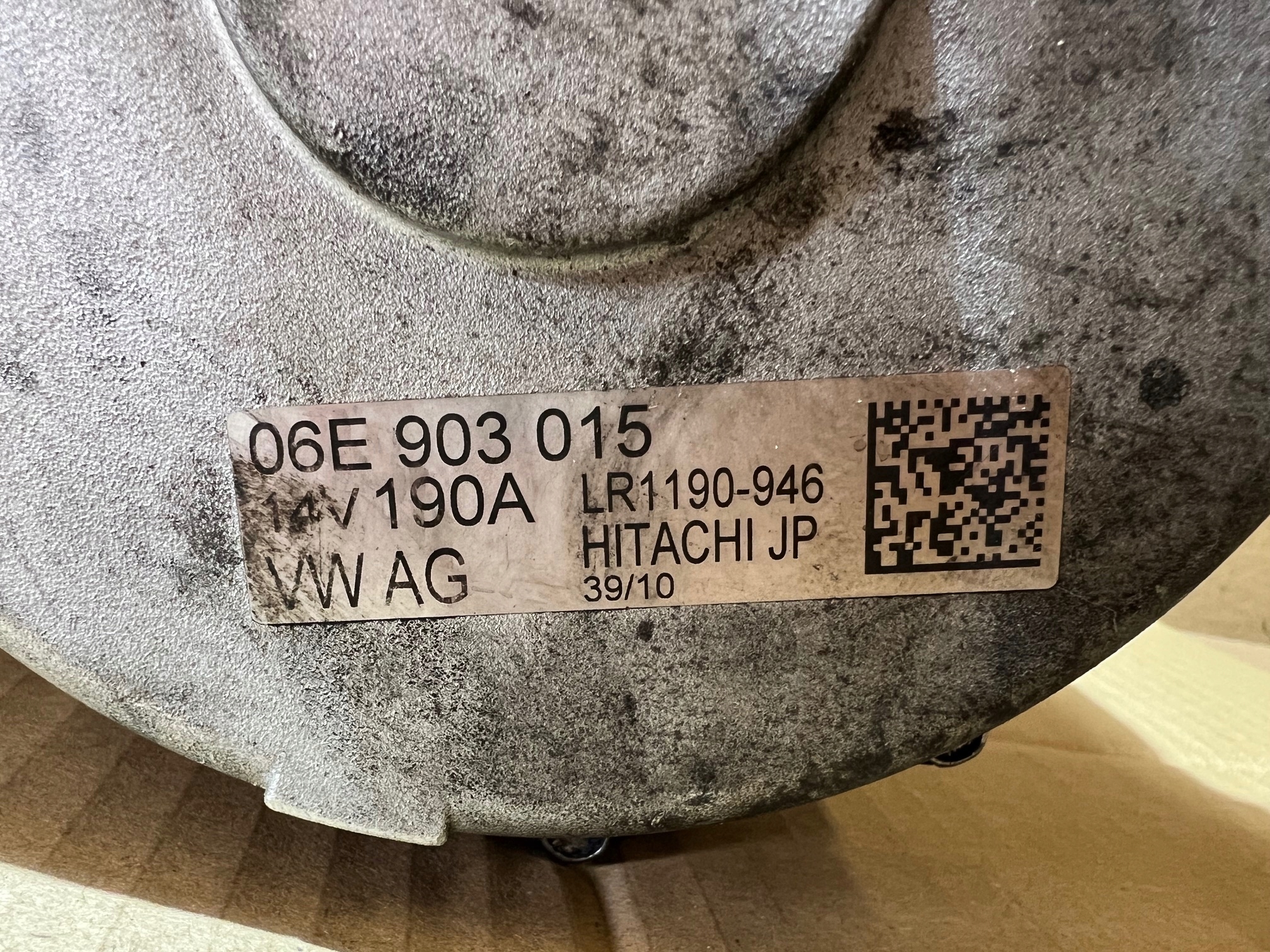 AUDI Q7 4L 3.0 TFSI ALTERNATOR 190A 06E903015