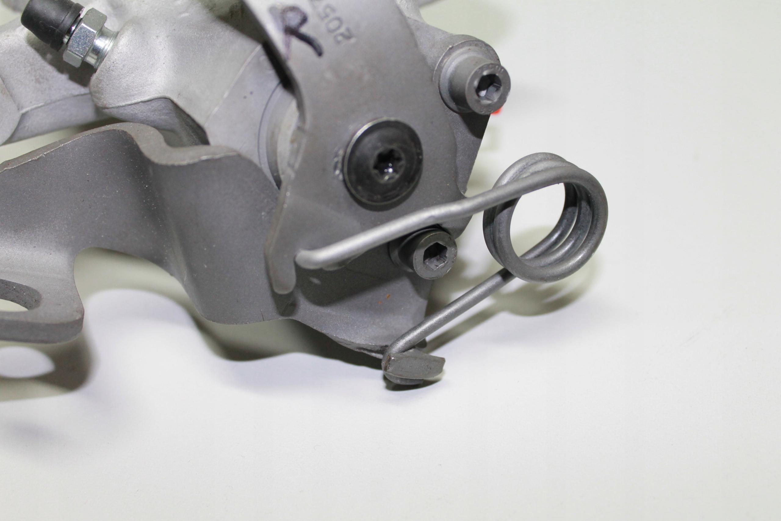 Sprężyna zacisku Prawy tył Stilo C4, Transit BOSCH Typ samochodu Samochody osobowe