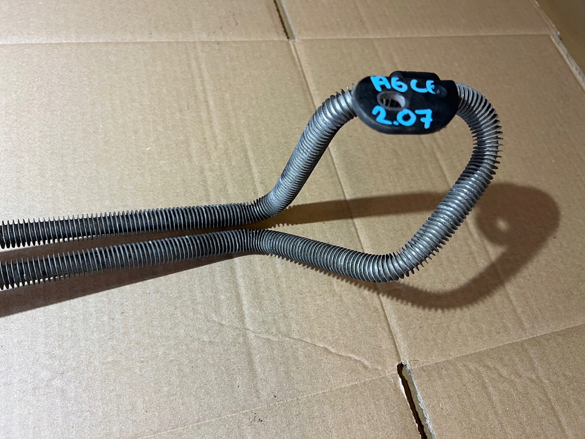 AUDI A6 C6 Kühler der Lenkung Ölleitung der Lenkung 4F0422885F
