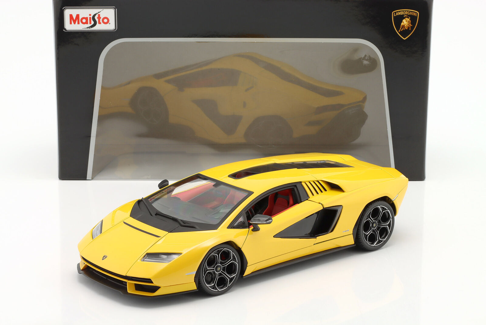 Lamborghini Countach LPi 800-4 2021 1/18 Maisto