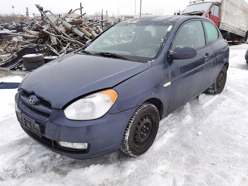 Hyundai ACCENT коллектор Впускный 2008 1.5л