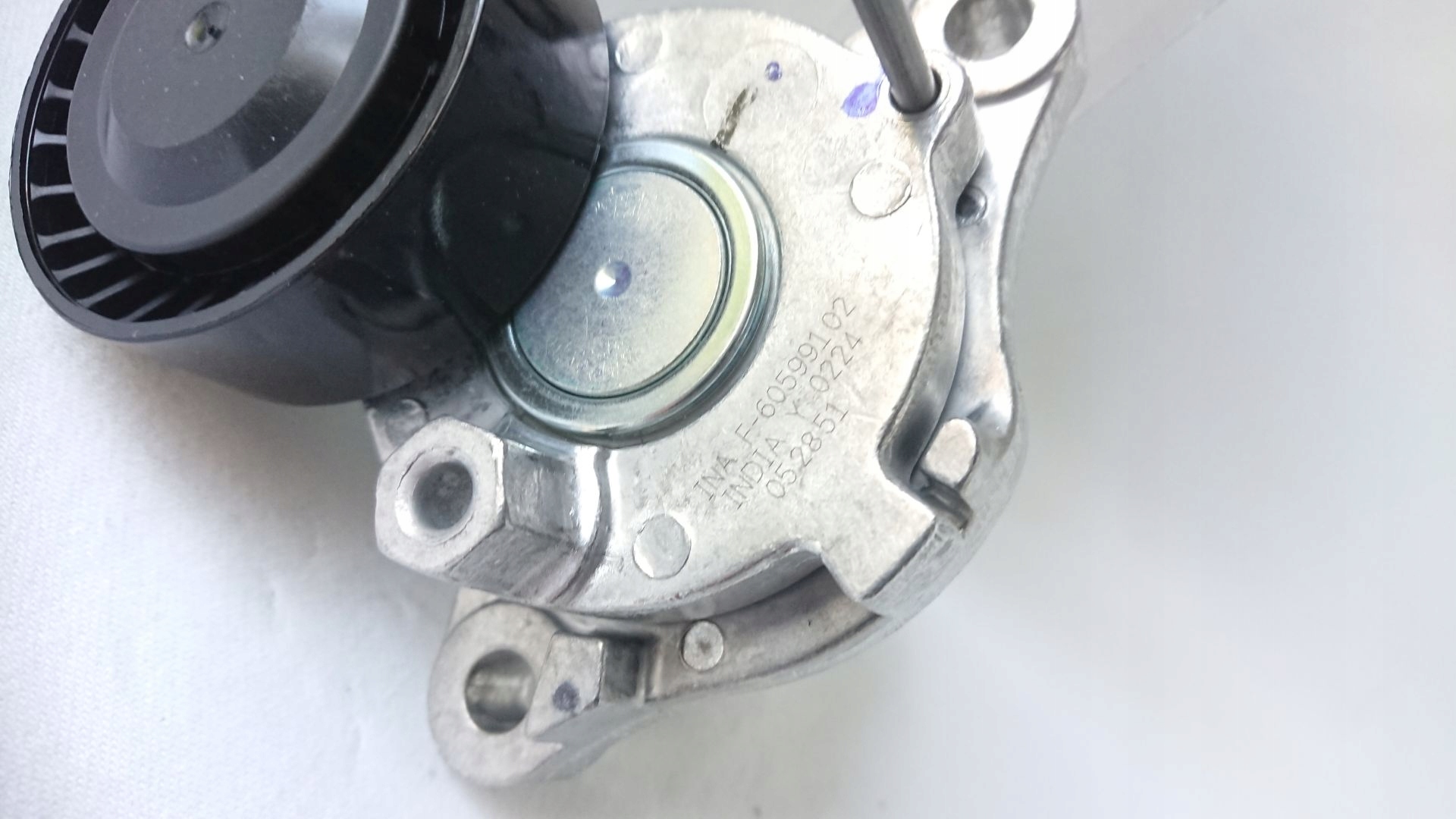 NAPINACZ INA + PASEK CONTI + ROLKI INA SNR HYUNDAI KIA Producent części Schaeffler INA