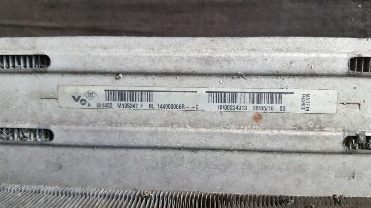 support panel for radiators radiator Renault Megane III 1,4 TCE