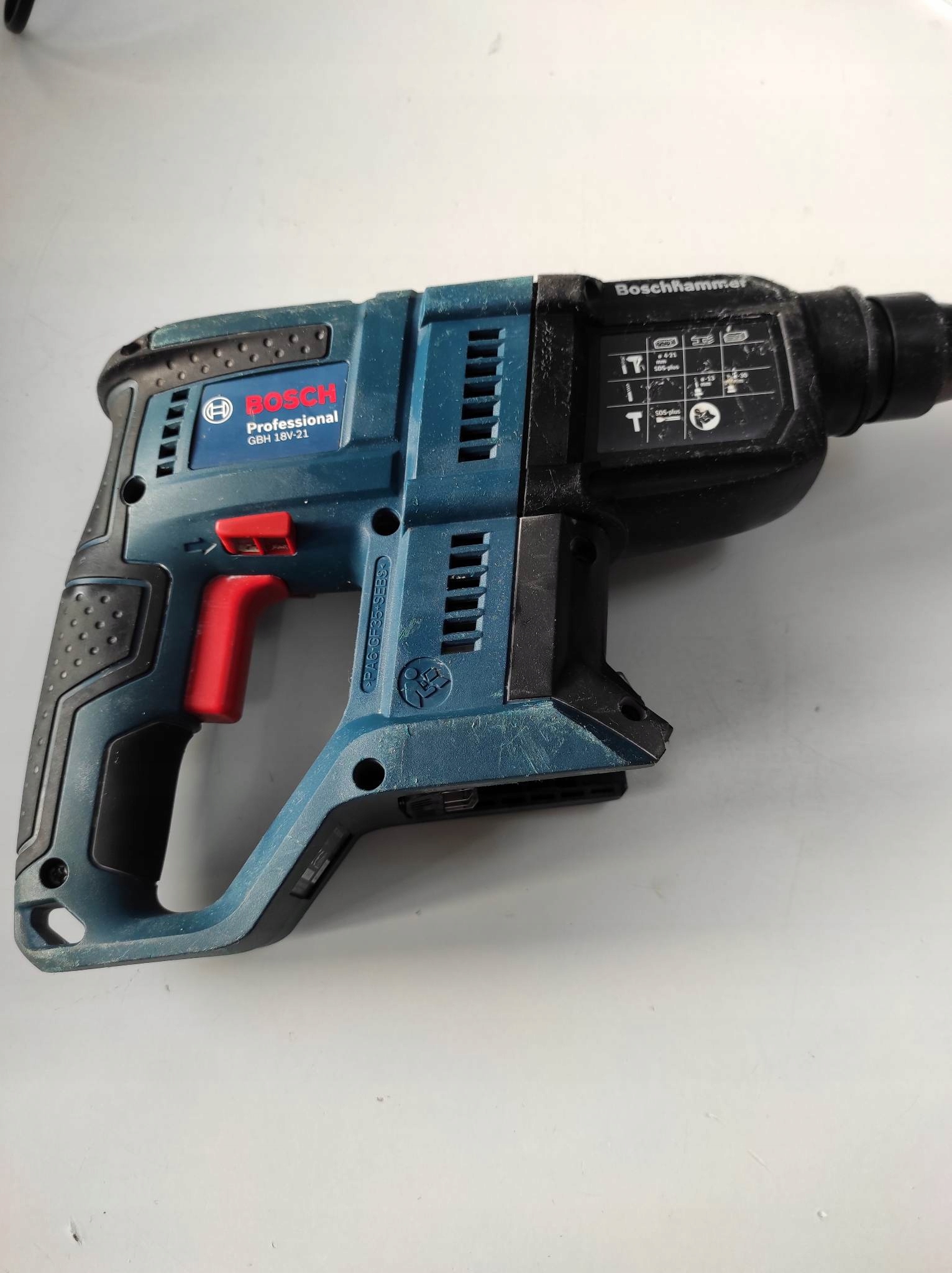 Młotowiertarka Bosch GBH 18V-21 SDS Plus 1 W L10B Zasilanie akumulatorowe