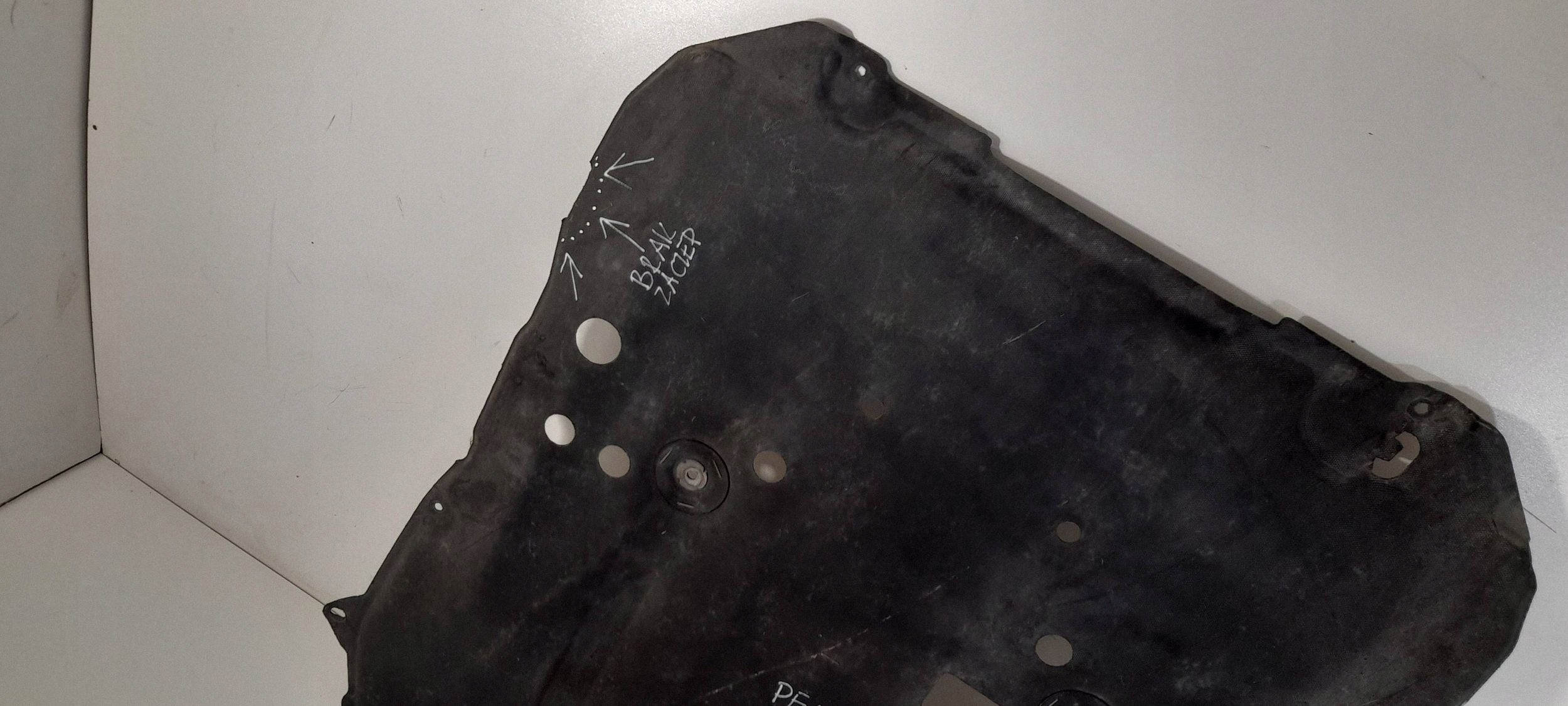 Peugeot 3008 II cover below engine 98287977280 (PL485)