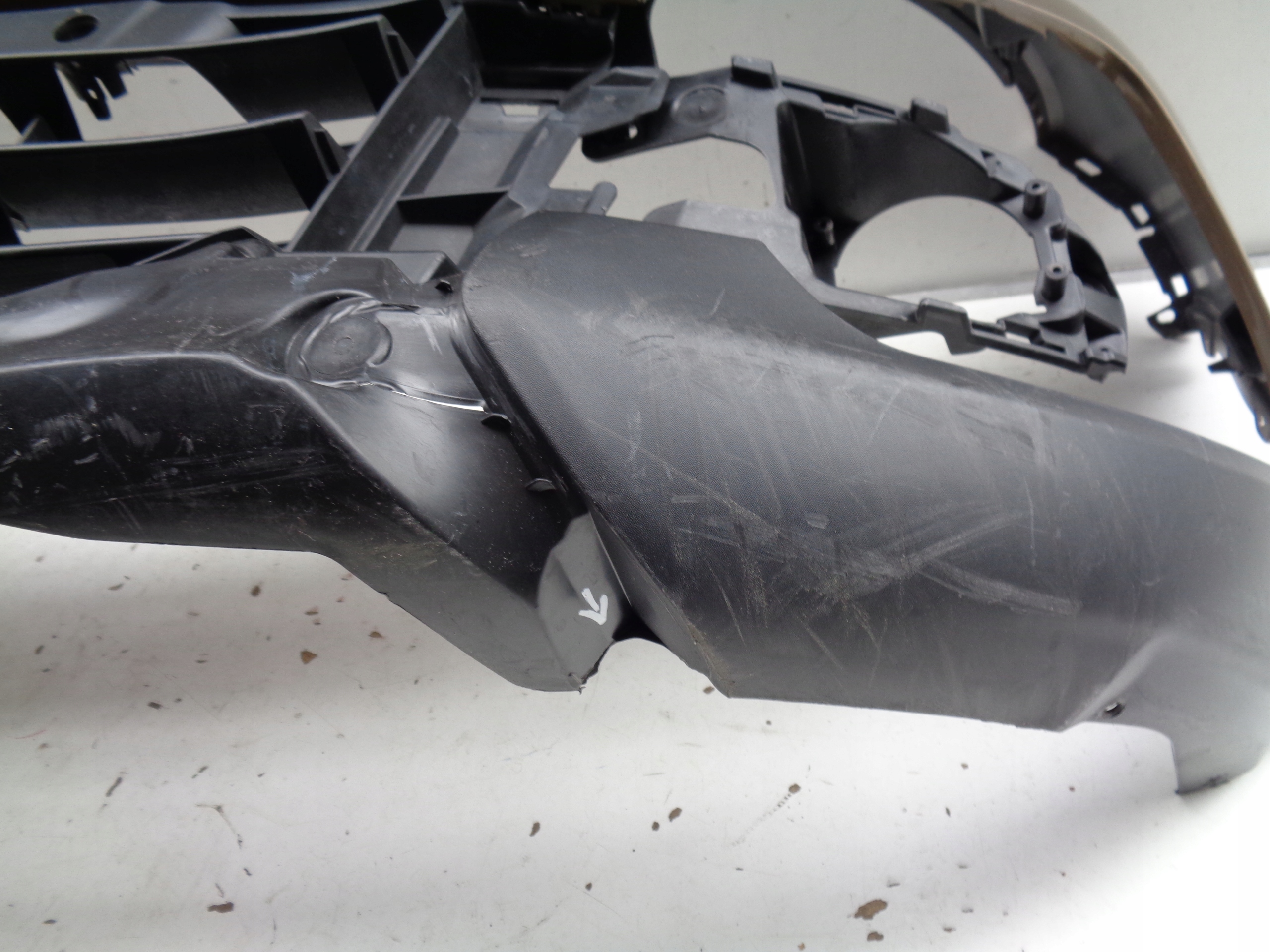 front bumper RENAULT CAPTUR 17- LIFT NR 42715