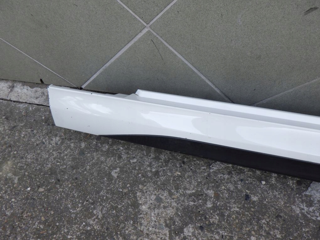 BMW 2 F44 M PAKIET 19- moulding threshold left