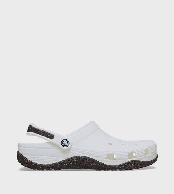 Nazouváky Crocs Classic Evo Clog M4/W6 36,5 White