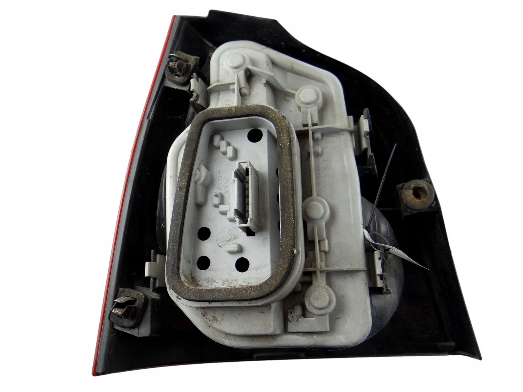 light rear right VOLKSWAGEN POLO 9N 6Q6 945 096 B