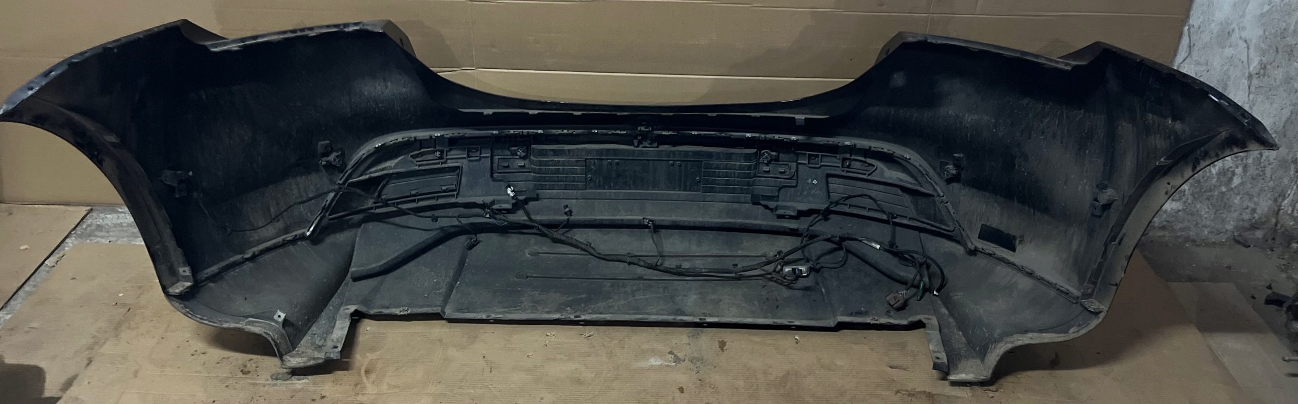 IDEALNY KPL. bumper rear part rear PORSCHE TAYCAN 6PDC 1