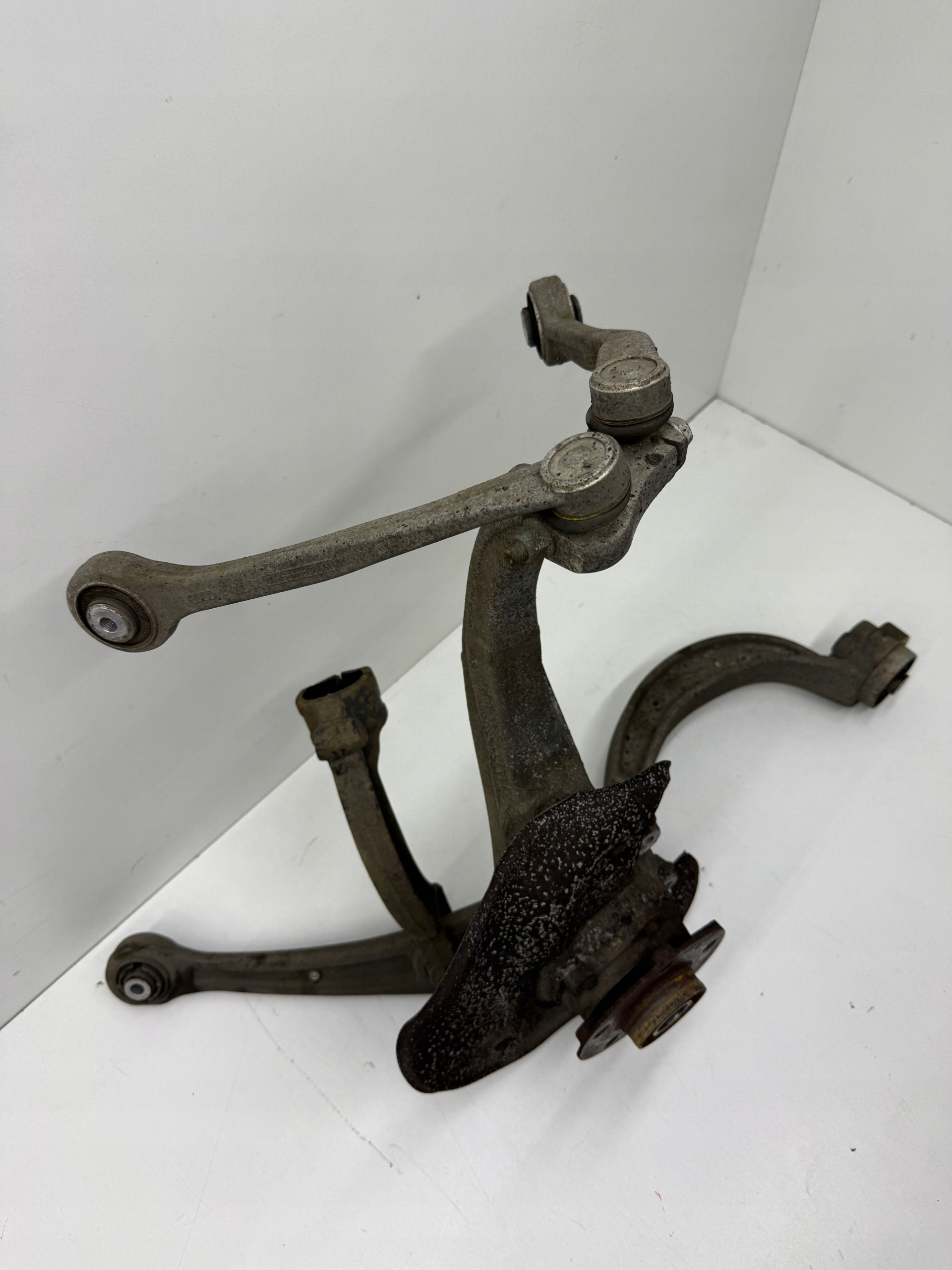 AUDI A6 A7 C7 swing left front arm of the arm complete