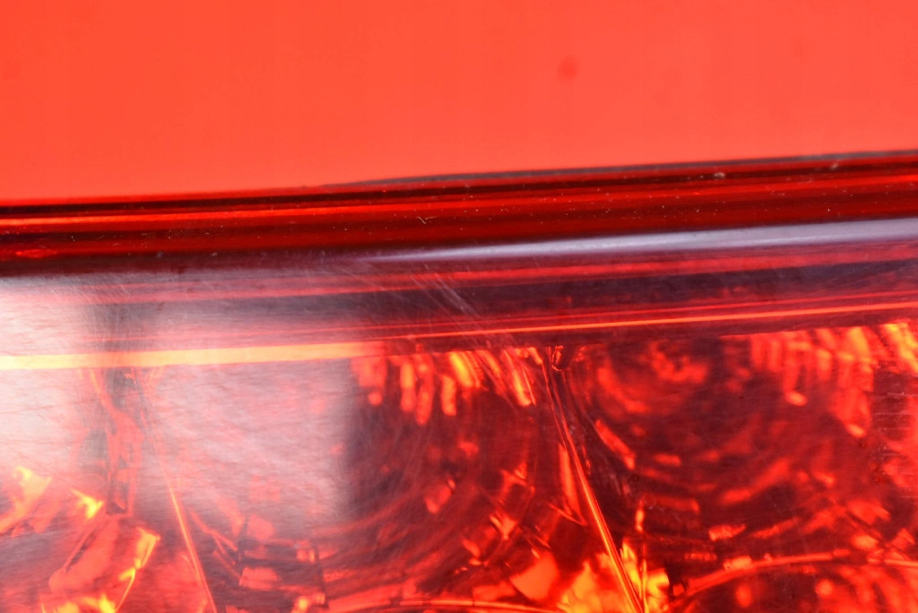 фонарь левый 1146-380L CITROEN C-CROSSER 07-13