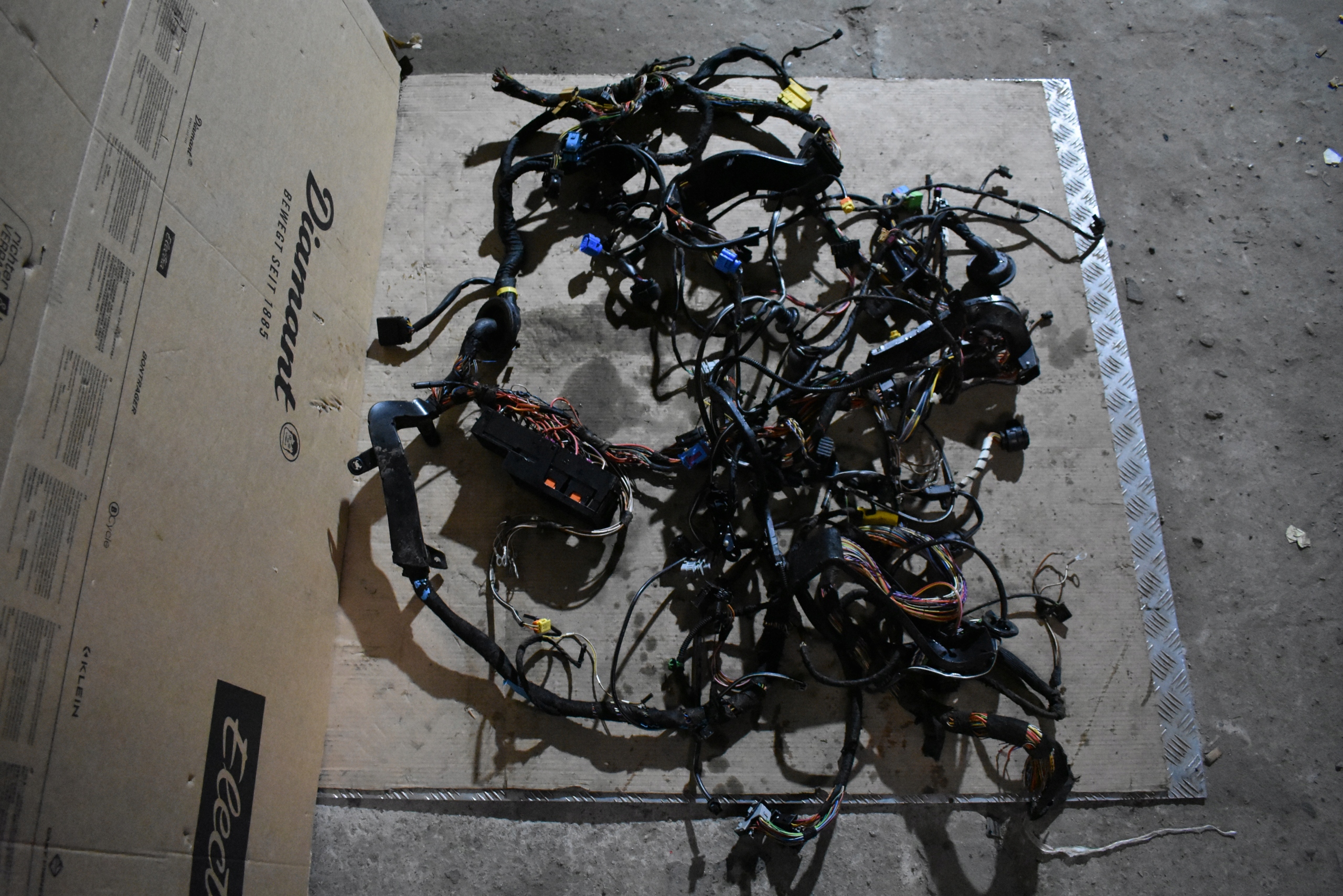 wiring electrical rear PORSCHE 991 CABRIO LIFT 1