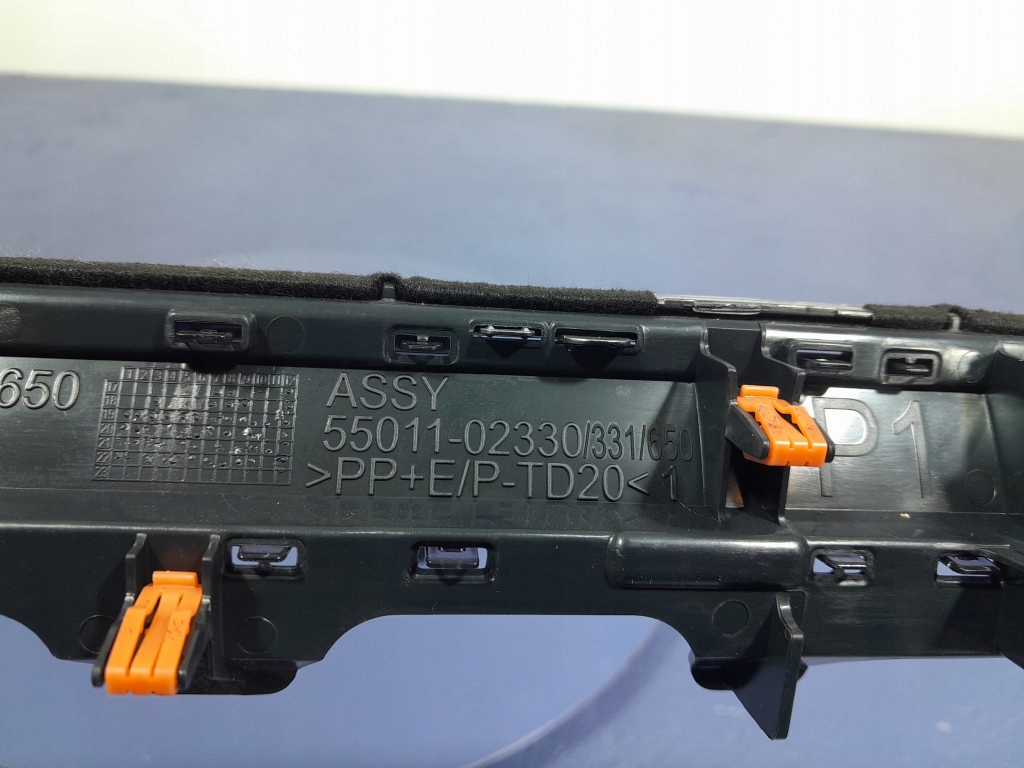 TOYOTA COROLLA XII E21 молдинг консоли 55662-02650