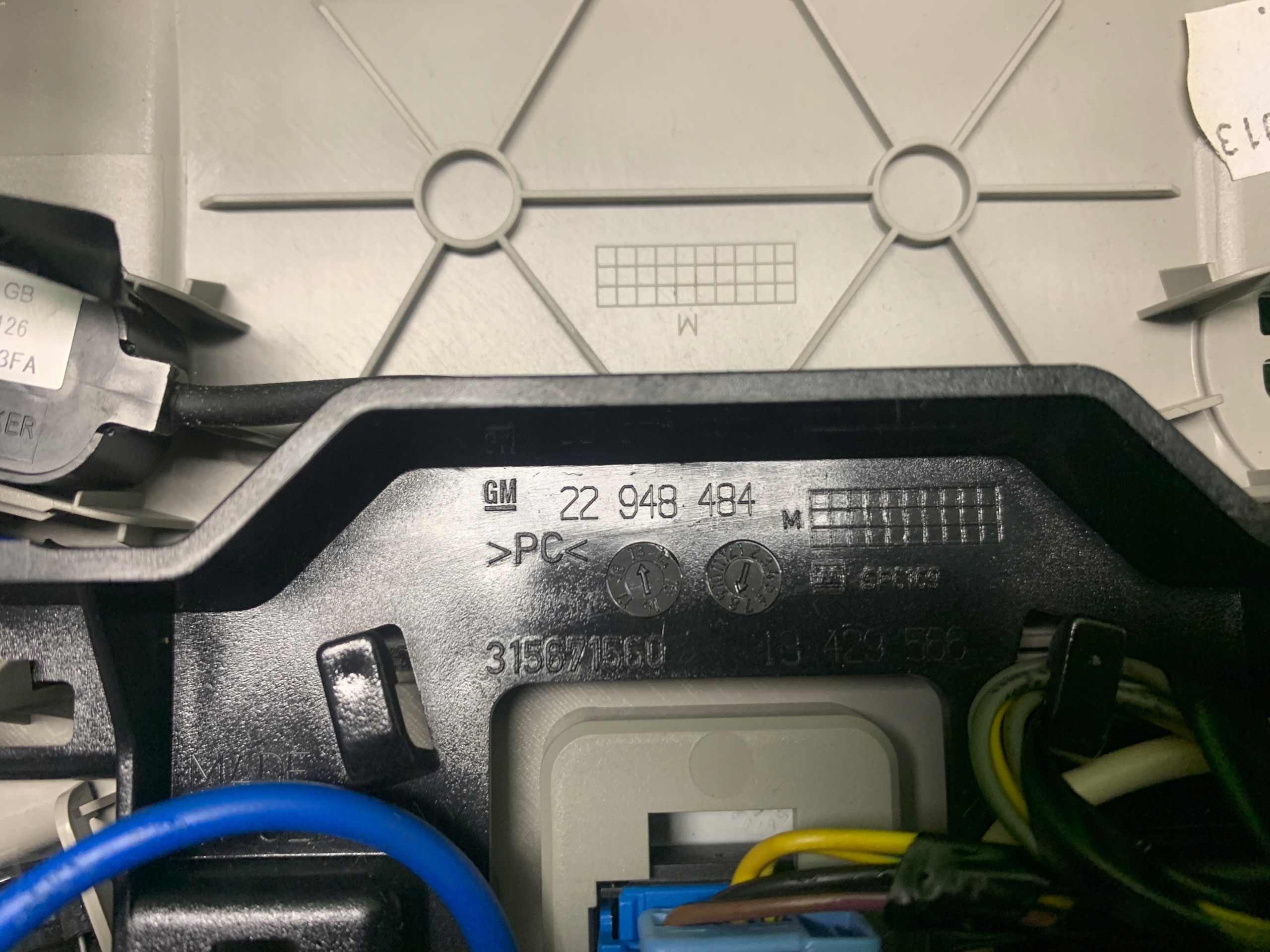 feu interne éclairage cabine Opel Insignia A 13309524 13428566